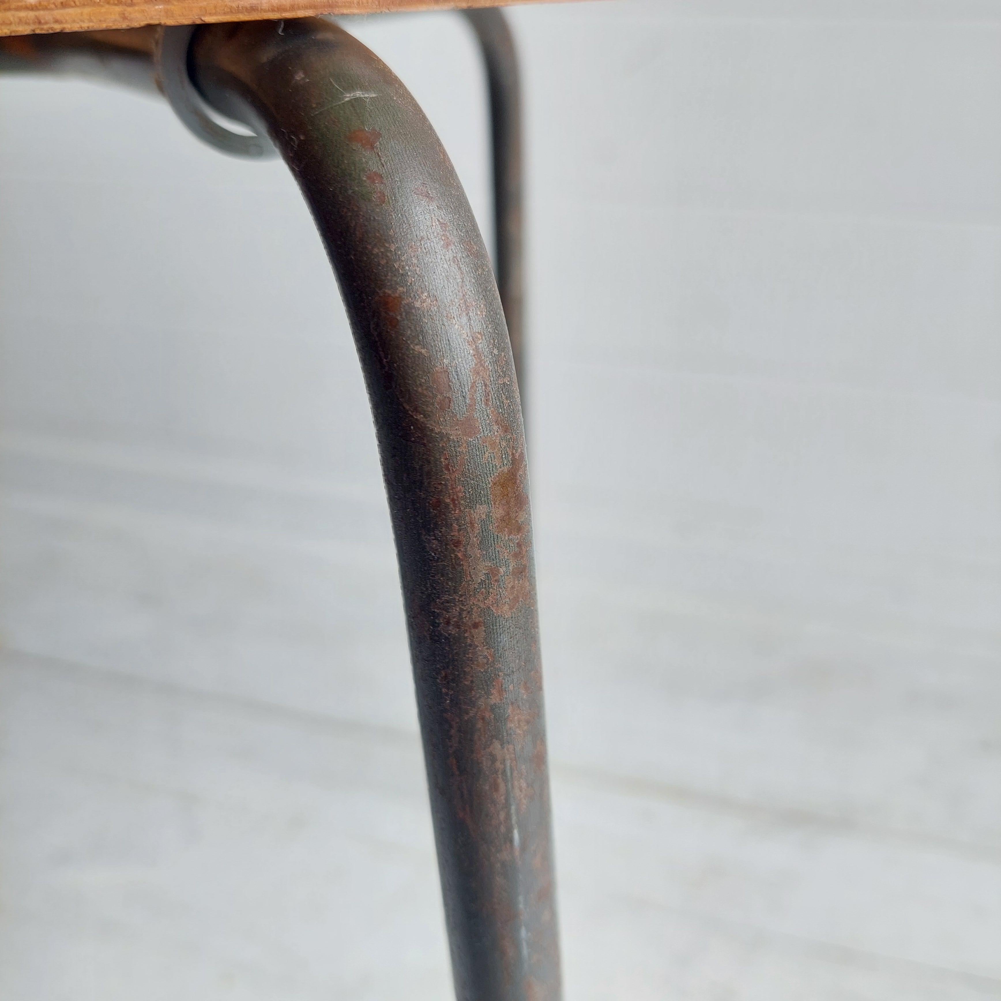 Mid Century Danish Arne Jacobsen Style Dot Stool tripod base  Vintage Industrial 6