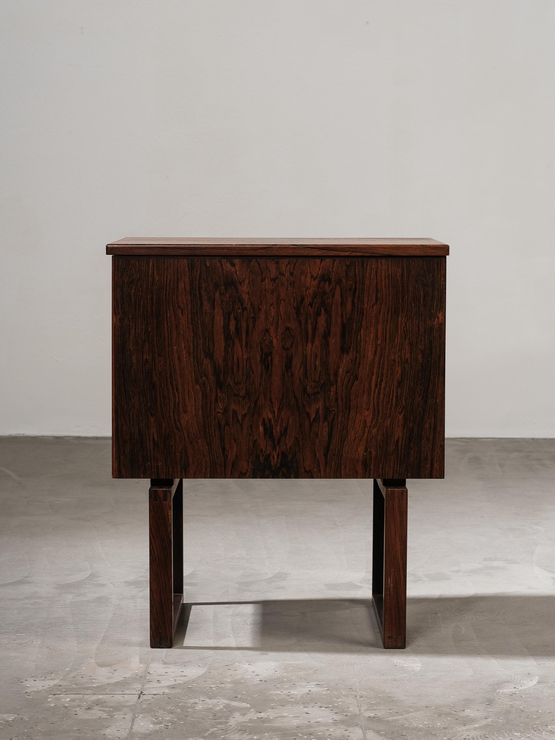 Mid-Century Danish Bar Cabinet in Palisander by Kai Kristiansen, 1960s For Sale 3