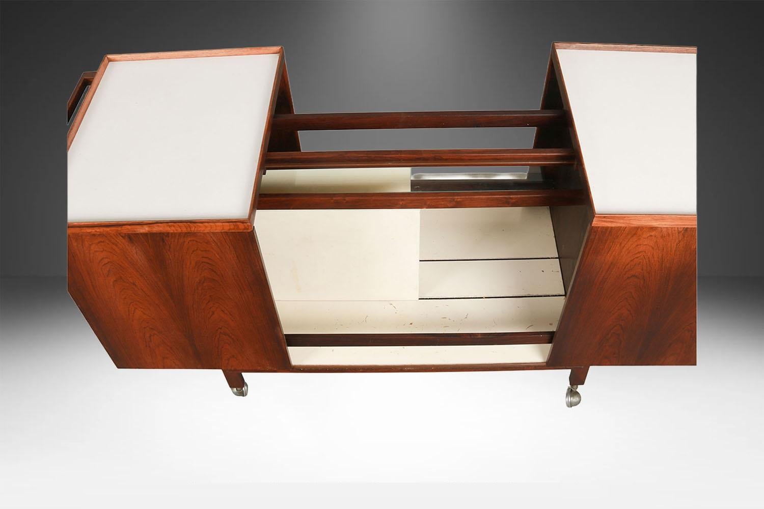 Legno Carrello da bar danese di metà secolo di Niels Erik & Glasdam Jensen in vendita