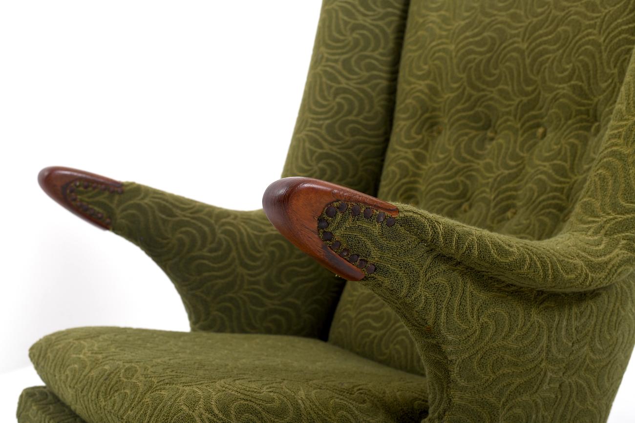 20th Century Mid Century Danish Bear Lounge Chair by Bent Møller Jepsen For Sale