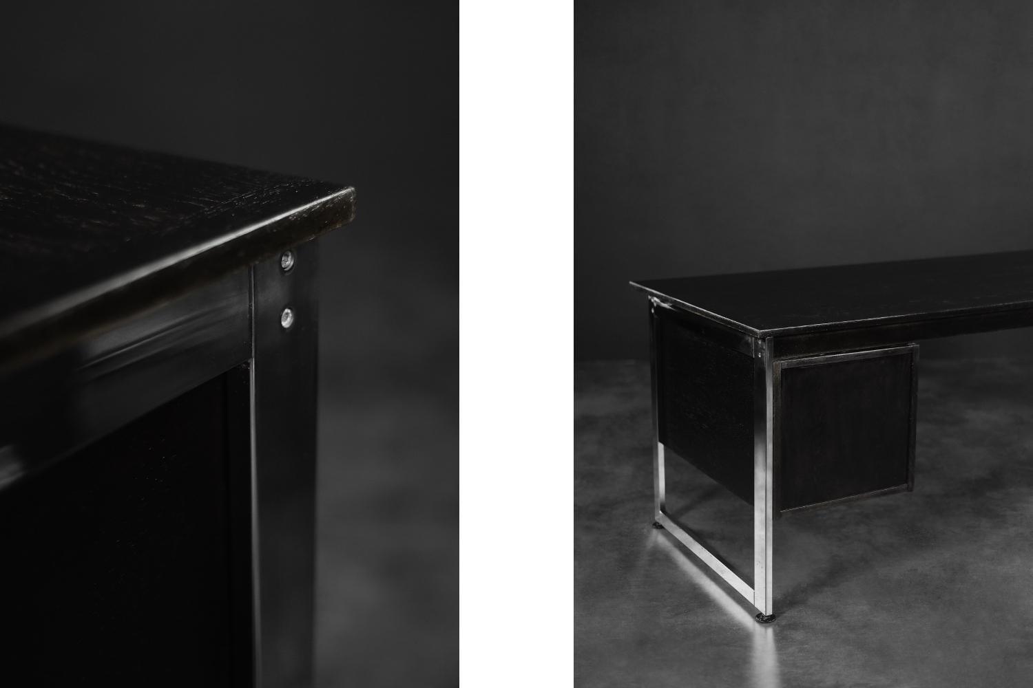 Mid-Century Danish Black Modern Minimalist Oak Office Desk with Chrome Base For Sale 2