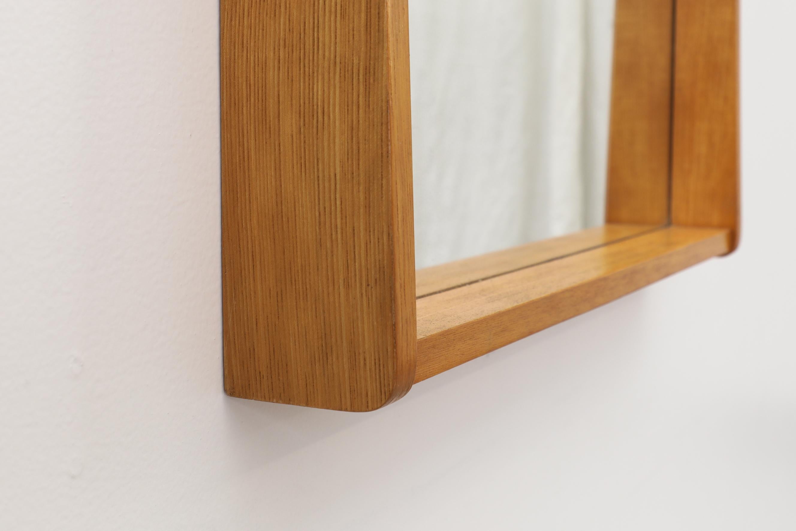 Mid-Century Danish Blonde Wood Wall Mount Mirror w/ Rounded Frame and Bottom Lip For Sale 2