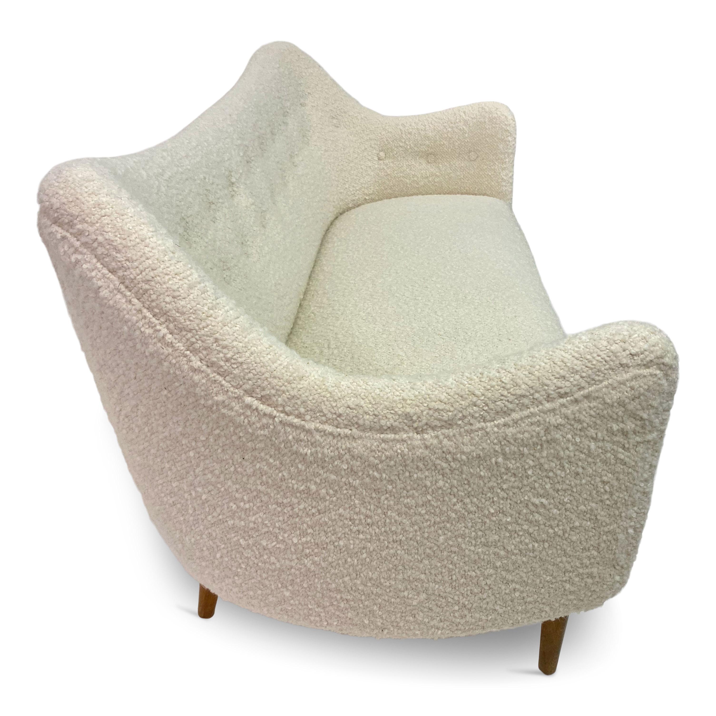 Mid Century Danish BO64 Sofa by Finn Juhl in Boucle 4