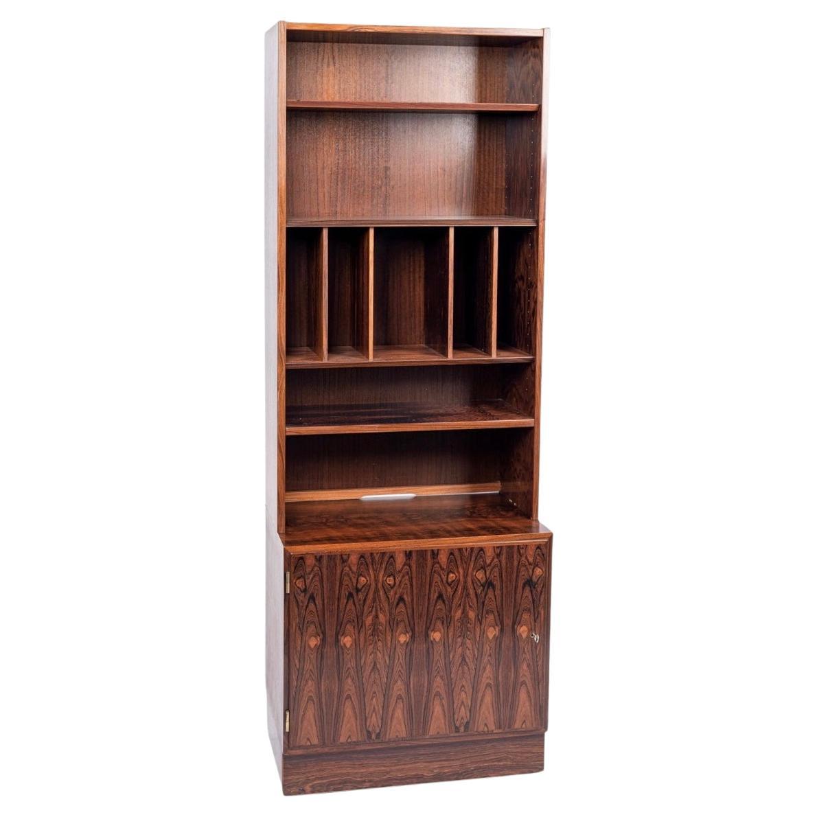 Midcentury Danish Bookshelf Cabinet in Rosewood by Carlo Jensen for Hundevad For Sale