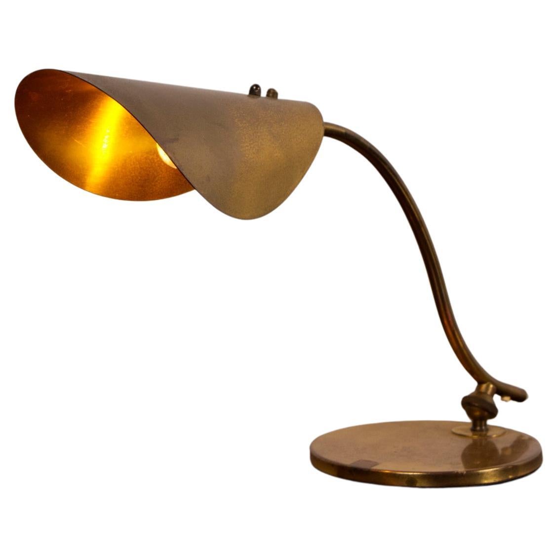 Mid-century Danish Brass Leaf shaped piano lamp en venta