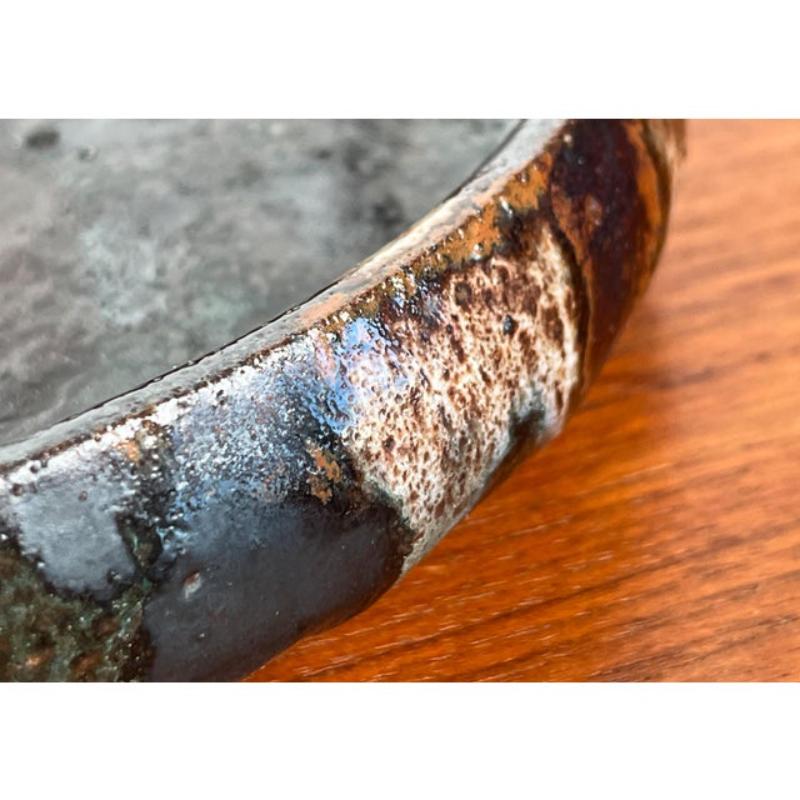 Mid-Century Danish Brutalist Pottery Bowl by Jim & Henny Waldorff, 1960s For Sale 4