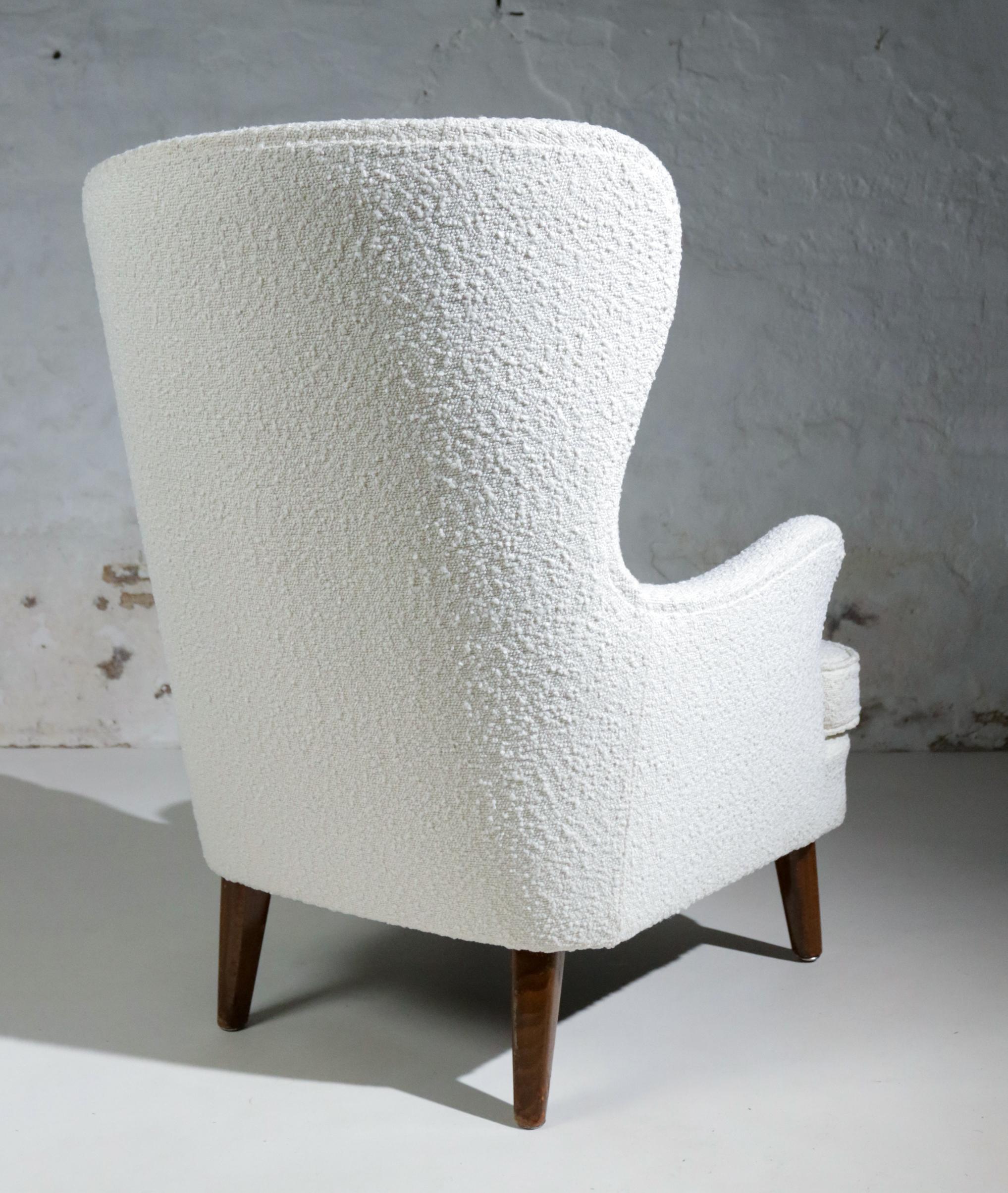 Mid-Century Danish Cabinetmaker 1950s Boucle Armchair / Lounge Chair 1