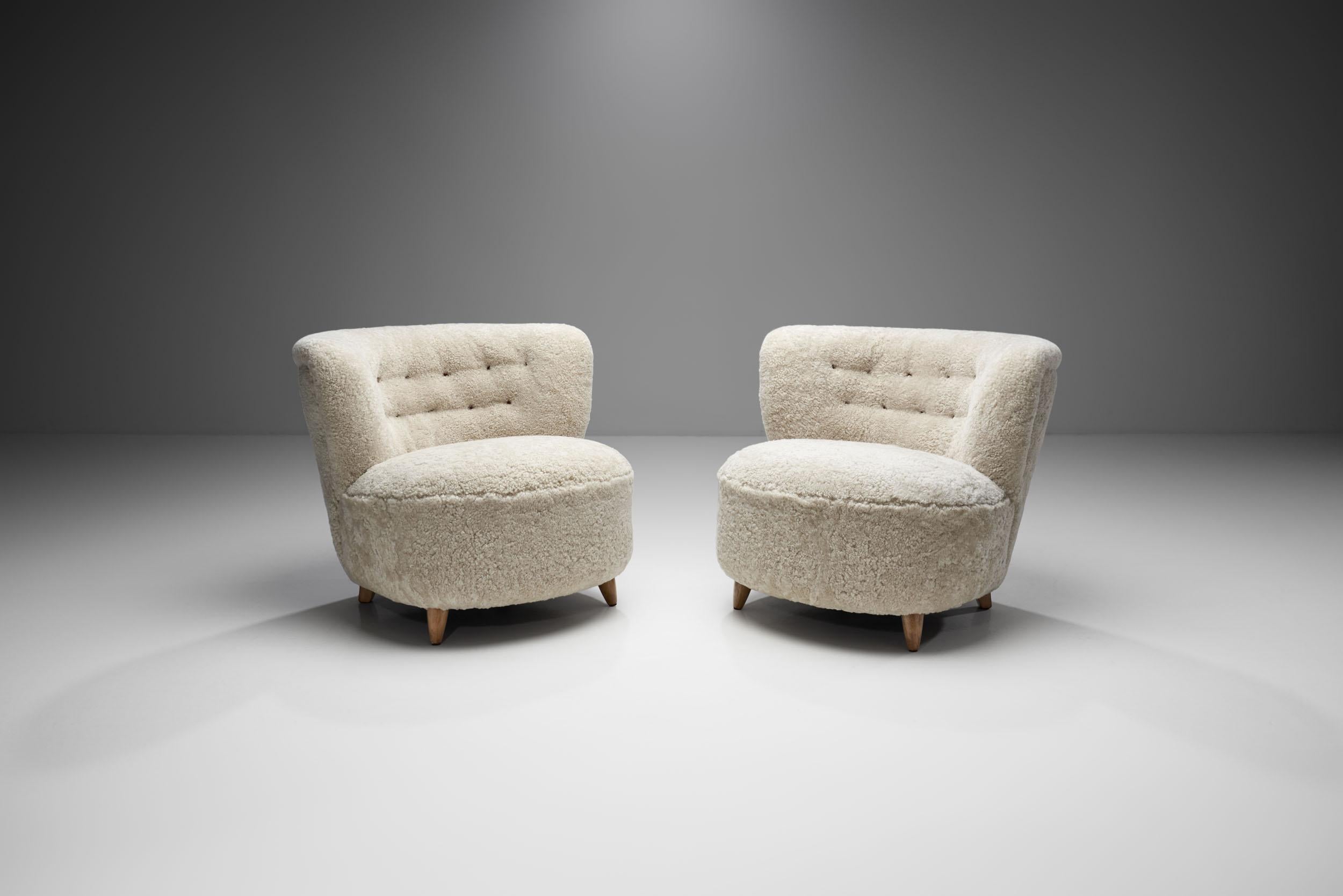 “Danish Modern” is a recognized term around the world, standing for the characteristic style of Danish design created during the 20th century. As these lounge chairs show, furniture created in this period are characterized by clarity in design, and