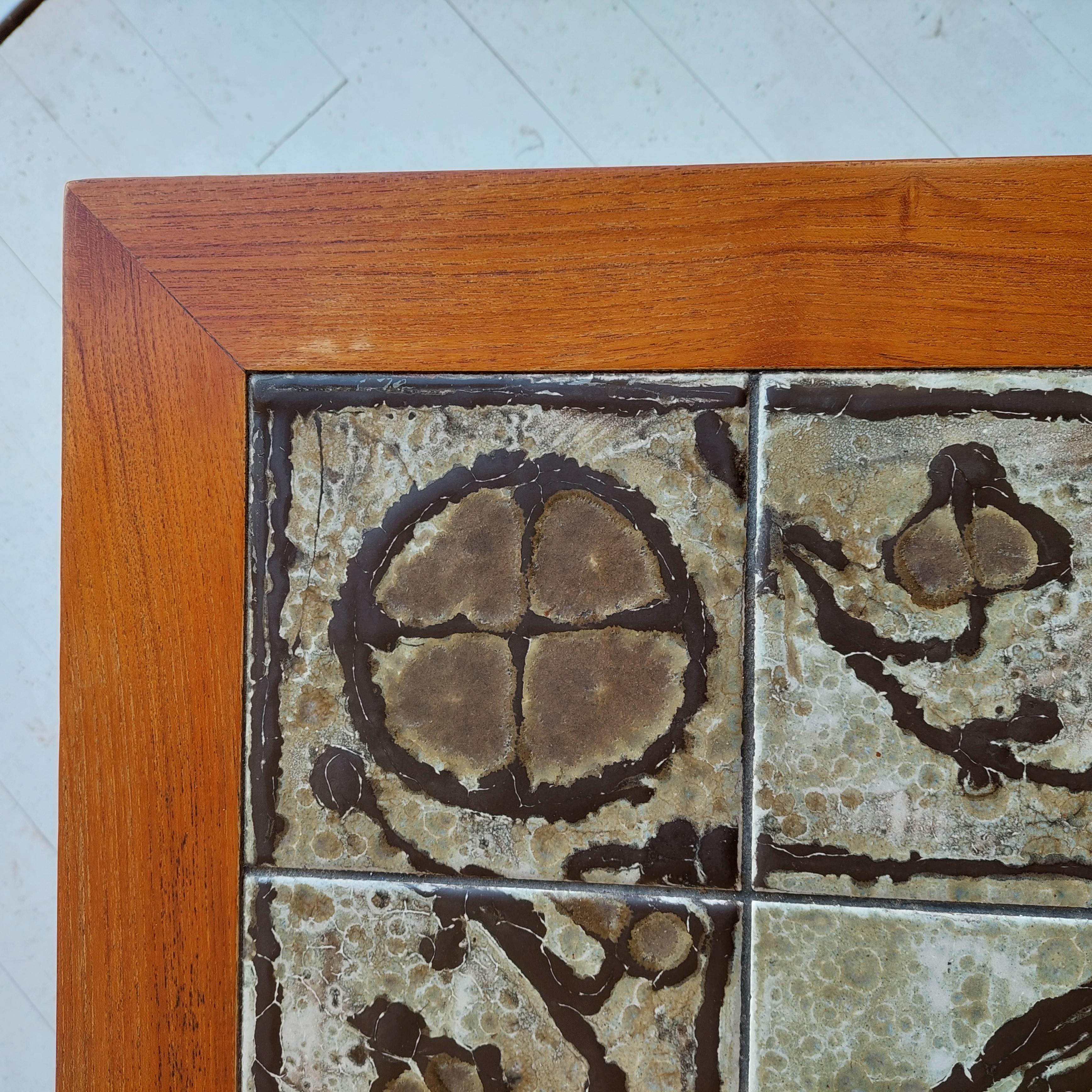 Table basse danoise du milieu du siècle dernier en céramique et teck par Ox Art pour Trioh, 1970 en vente 3