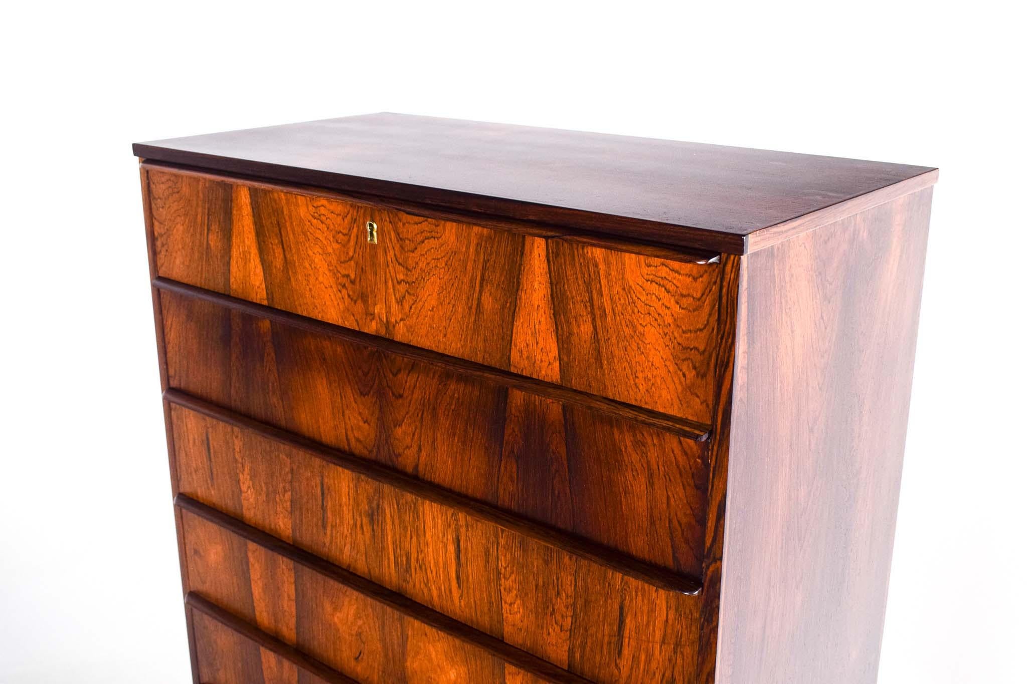 Mid-20th Century Mid Century Danish Chest of Drawers in Rosewood, 1960s