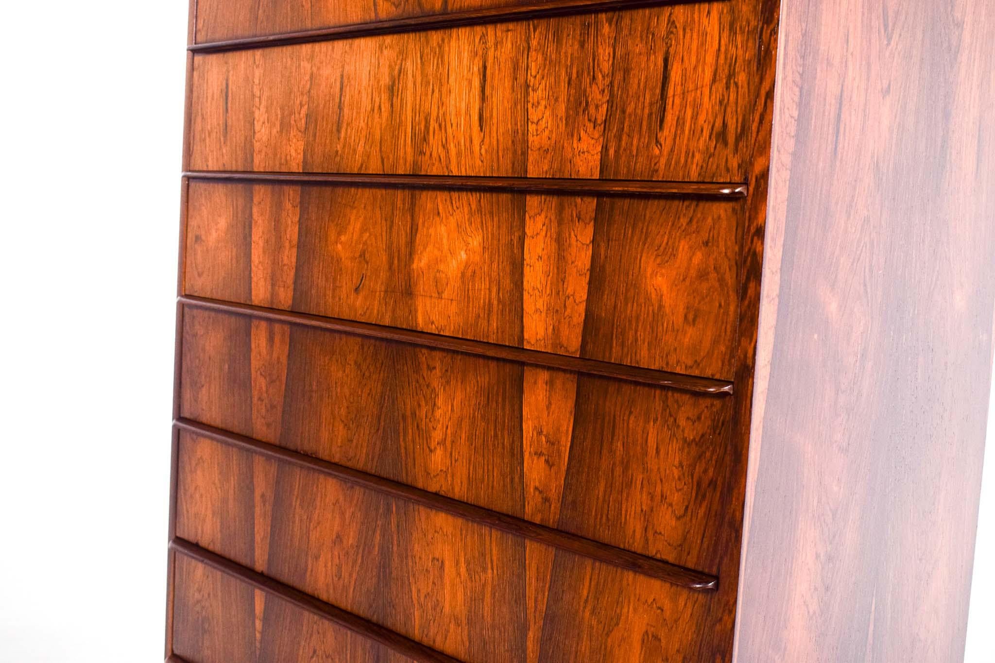 Mid Century Danish Chest of Drawers in Rosewood, 1960s 1