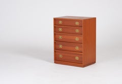 Dänische Kommode aus der Mitte des Jahrhunderts aus Teakholz von Henning Korch, 1960er Jahre