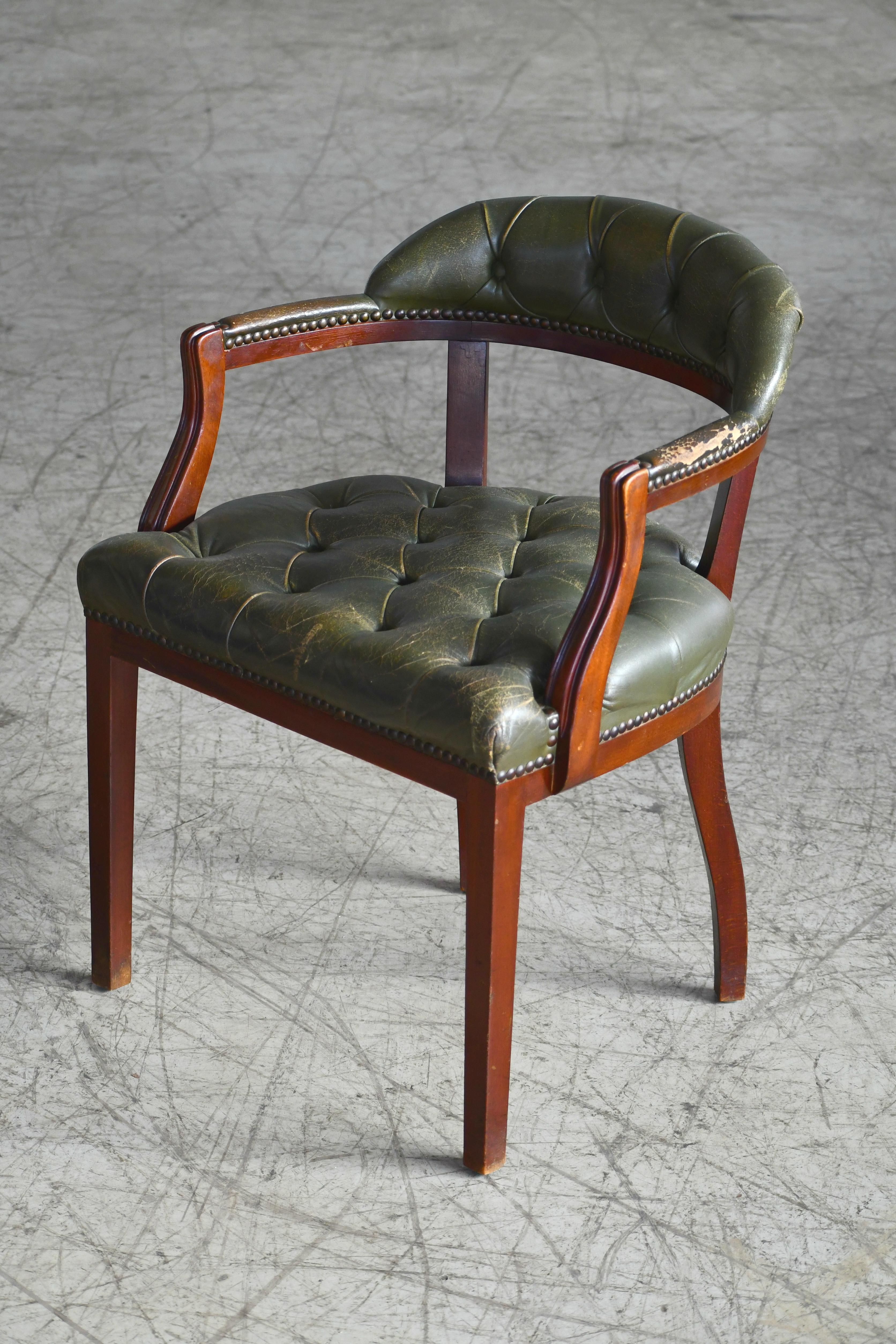 Midcentury Danish Chesterfield Style Court Chair in Patinated Green Leather In Good Condition In Bridgeport, CT