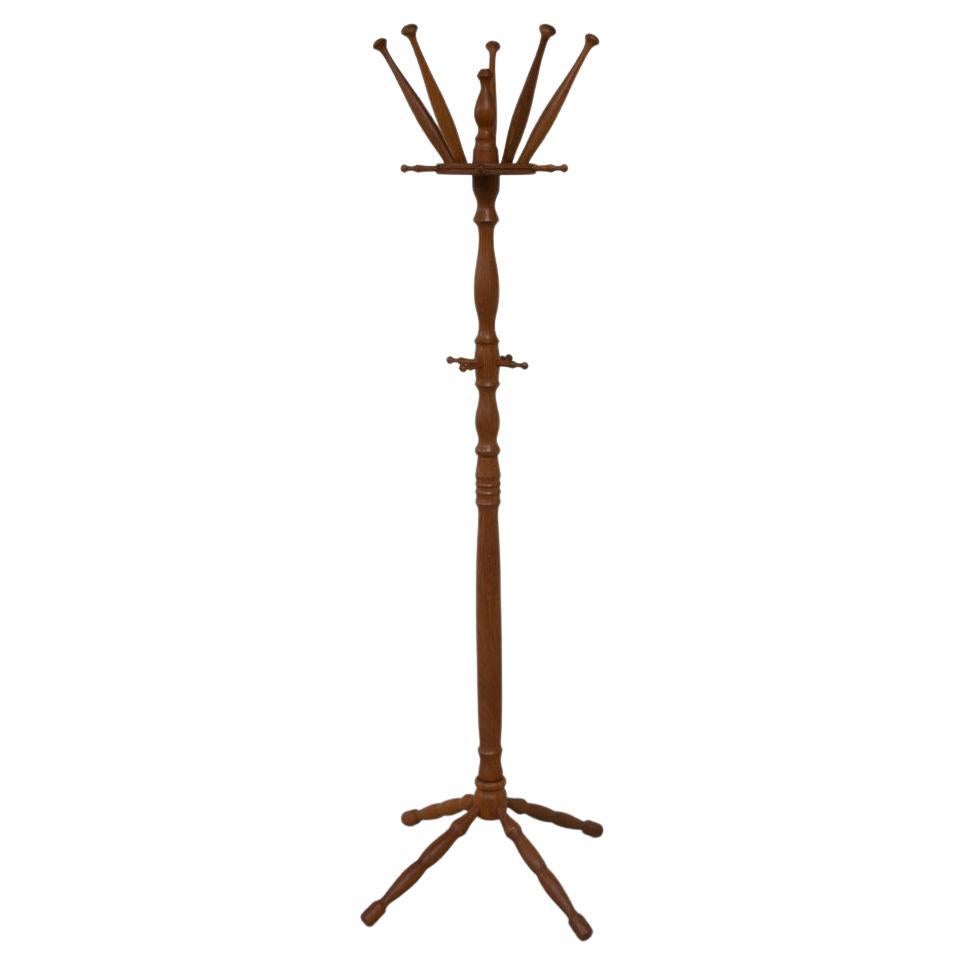 Mid-Century Danish Coat Stand in Oak, 1960s.