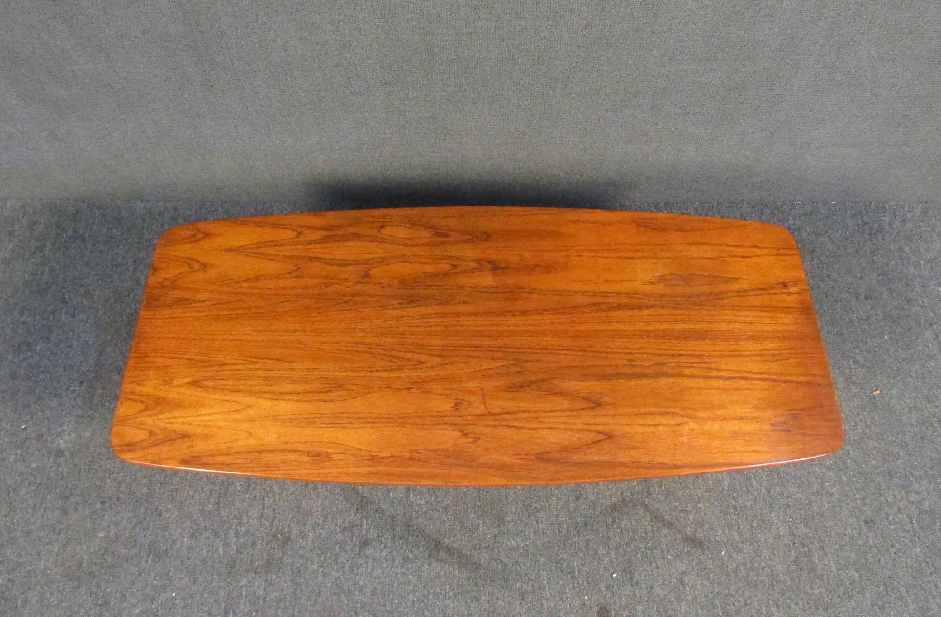 Mid-Century Danish Coffee Table by Hugo Troeds  For Sale 1