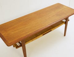 Table basse danoise du milieu du siècle par Kurt Østervig pour Jason Møble - années 1960