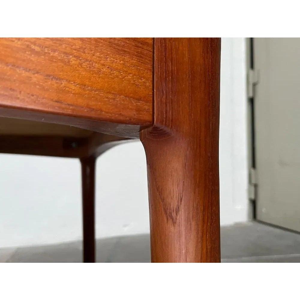 Table basse danoise du milieu du siècle en teck, années 1960 en vente 3