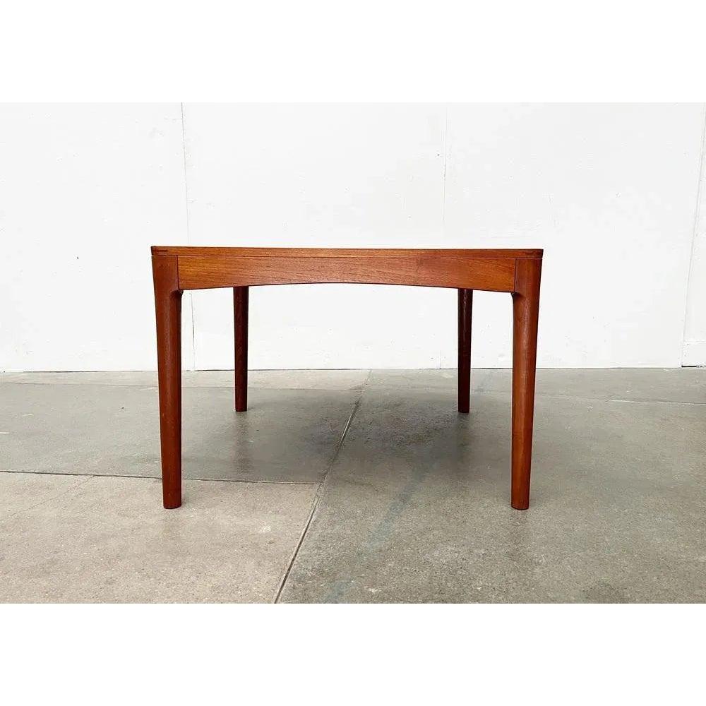 Table basse danoise du milieu du siècle en teck, années 1960 Excellent état - En vente à Hamburg, DE