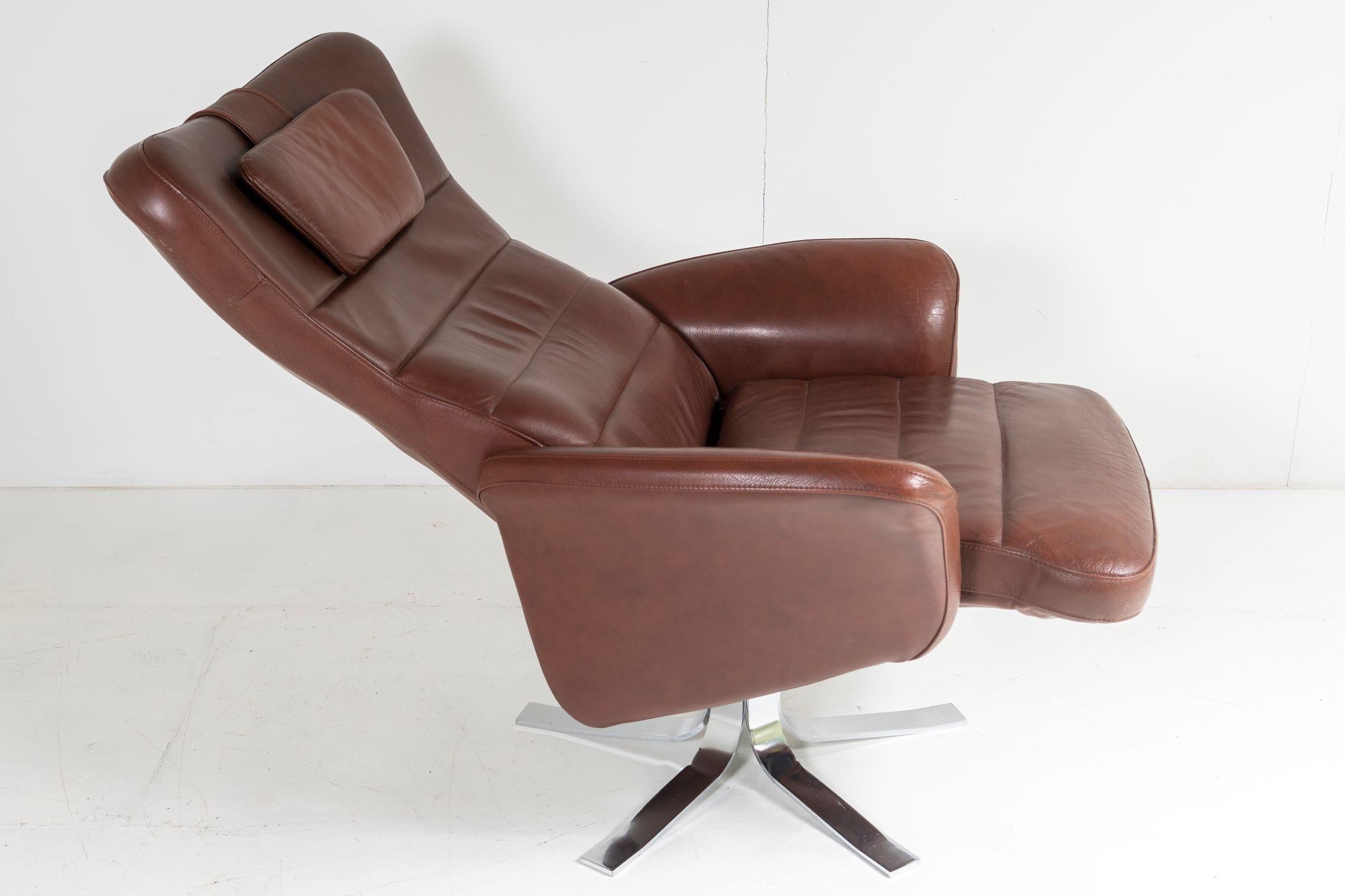 20th Century Mid Century Danish Cognac Brown Leather Swivel Reclining Chair on Chrome Base For Sale