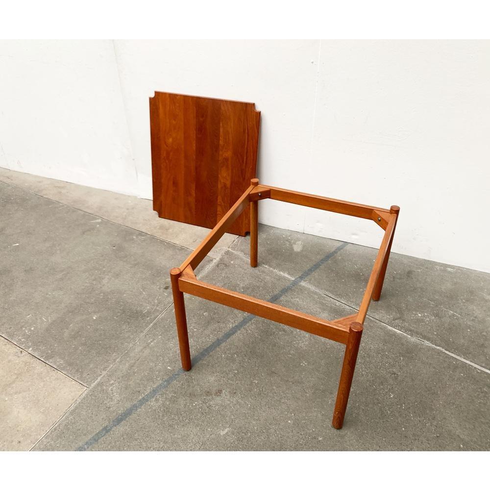20th Century Mid-Century Danish Couch Table in Teak from Magnus Olesen, 1960s For Sale