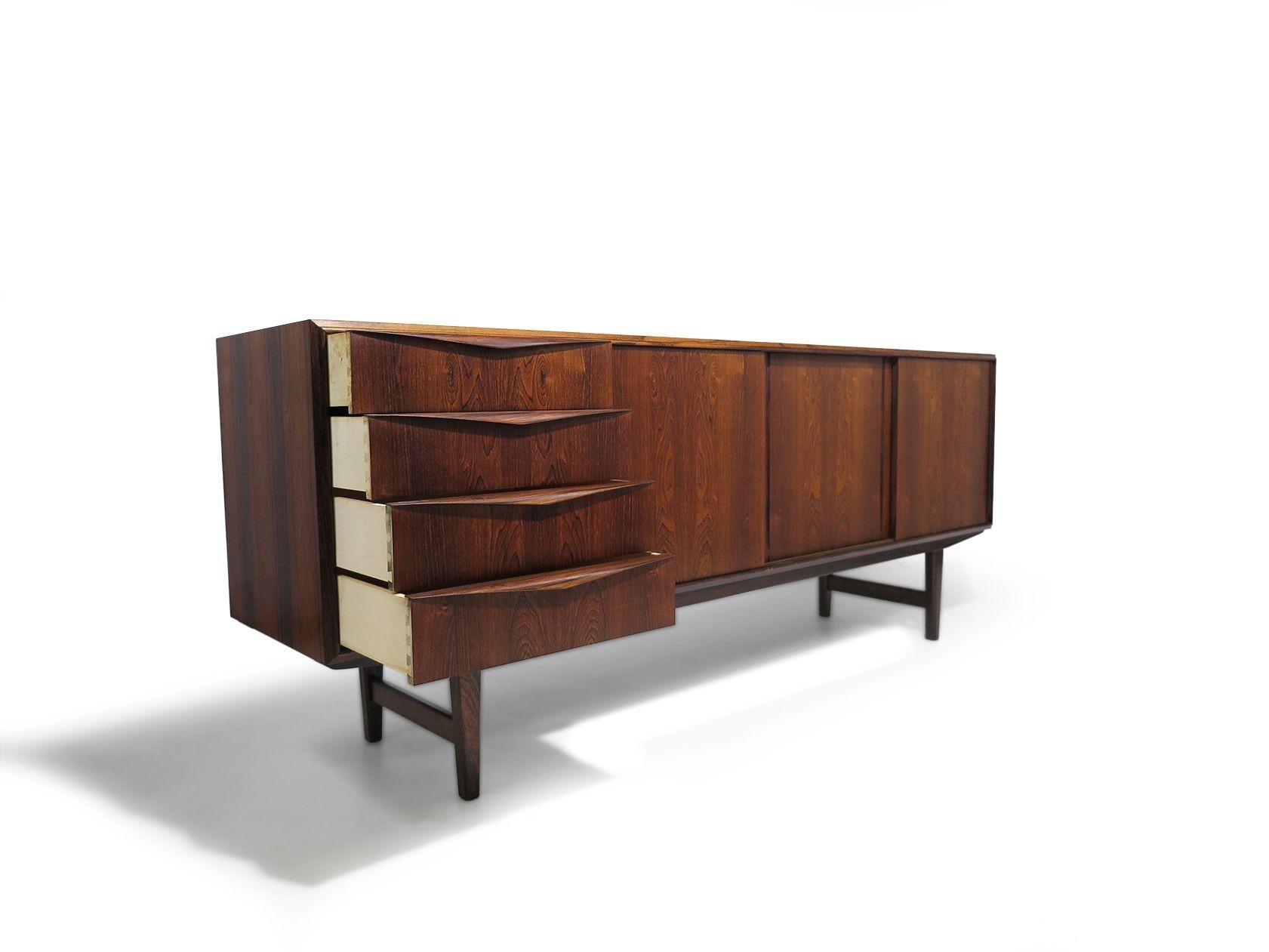 Oiled Mid-Century Danish Credenza in Brazilian Rosewood – Restored For Sale