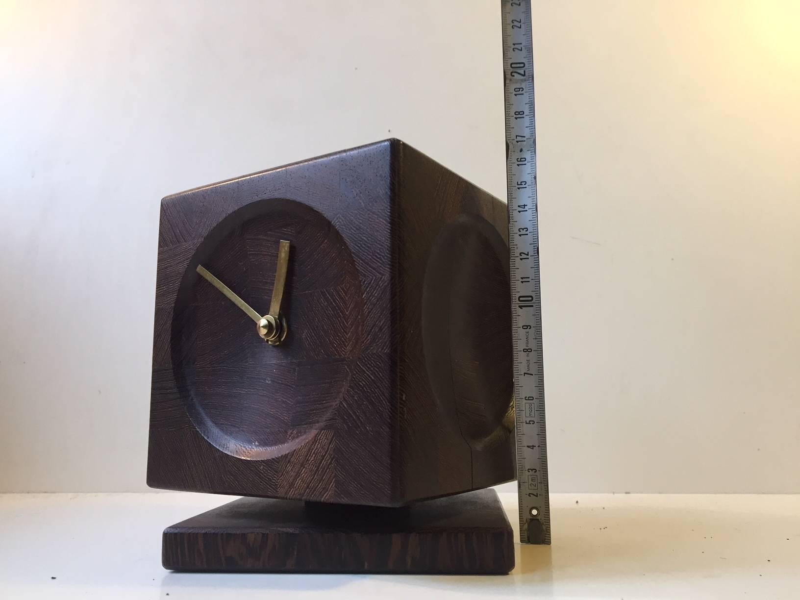 Midcentury Danish Cube Table Clock in Wenge Wood, 1960s In Good Condition In Esbjerg, DK