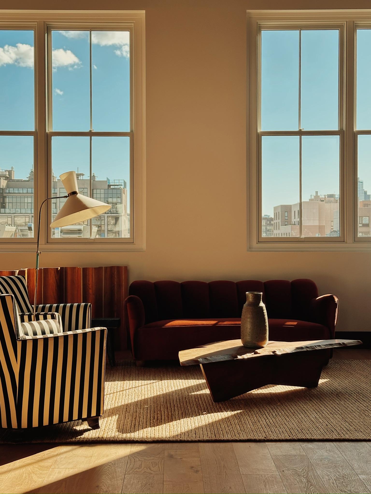 Mid Century Danish Curved Sofa c. 1950's en venta 1