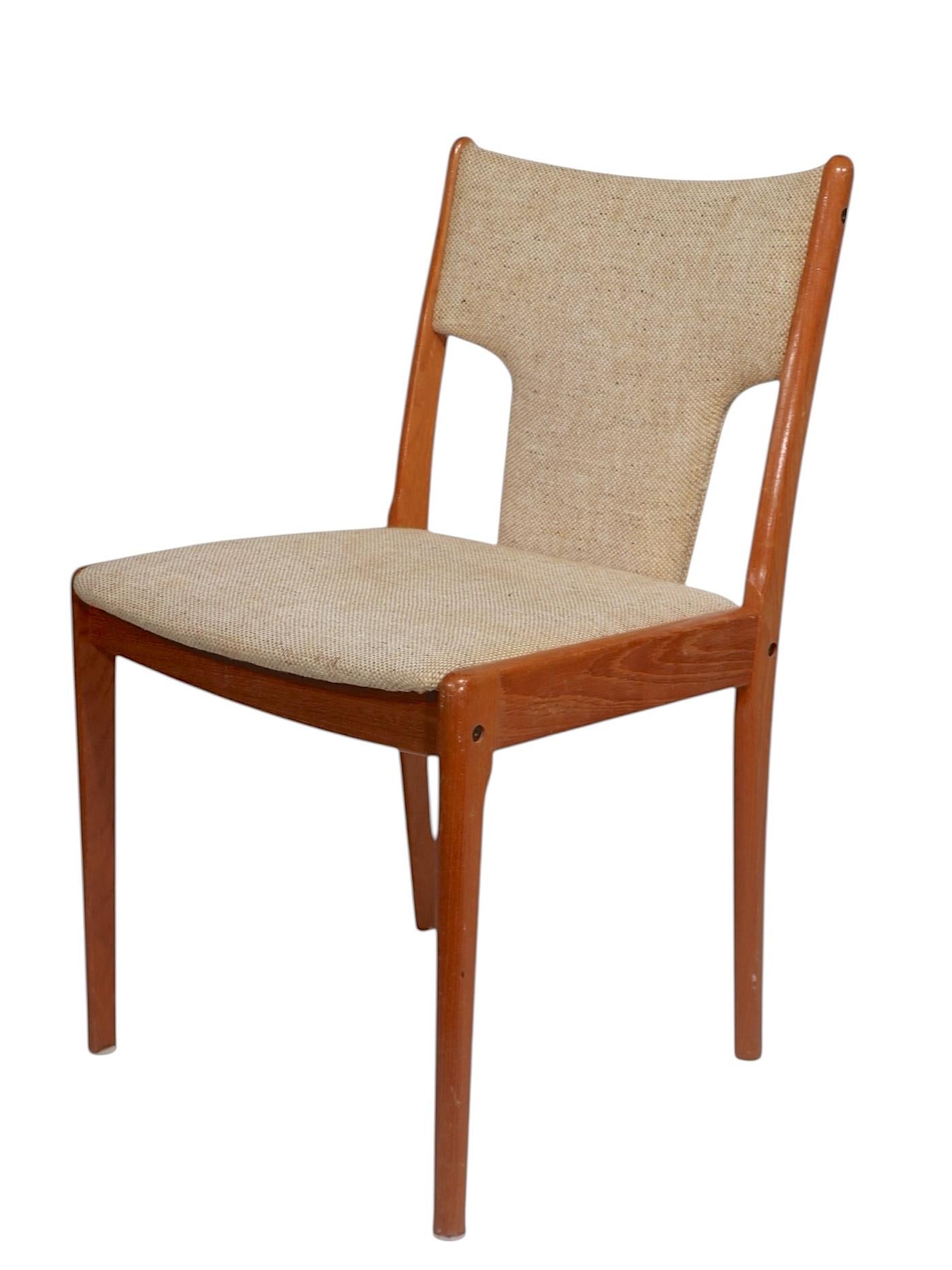Silla de comedor danesa de mediados de siglo al estilo de Glostrup Mobelfabrik c 1970's en venta 5