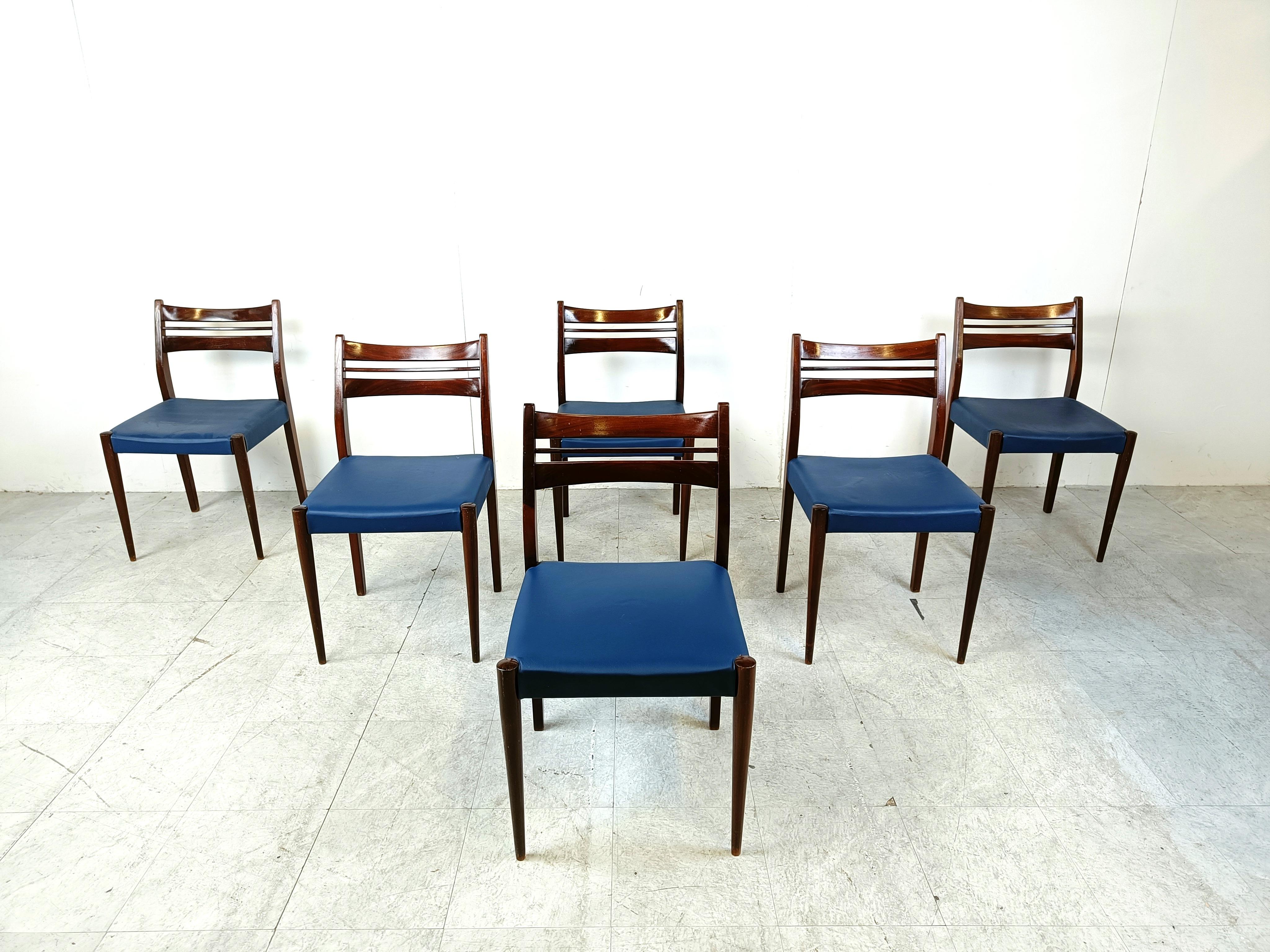 Mid-Century Modern Chaises de salle à manger danoises du milieu du siècle, 1960 en vente