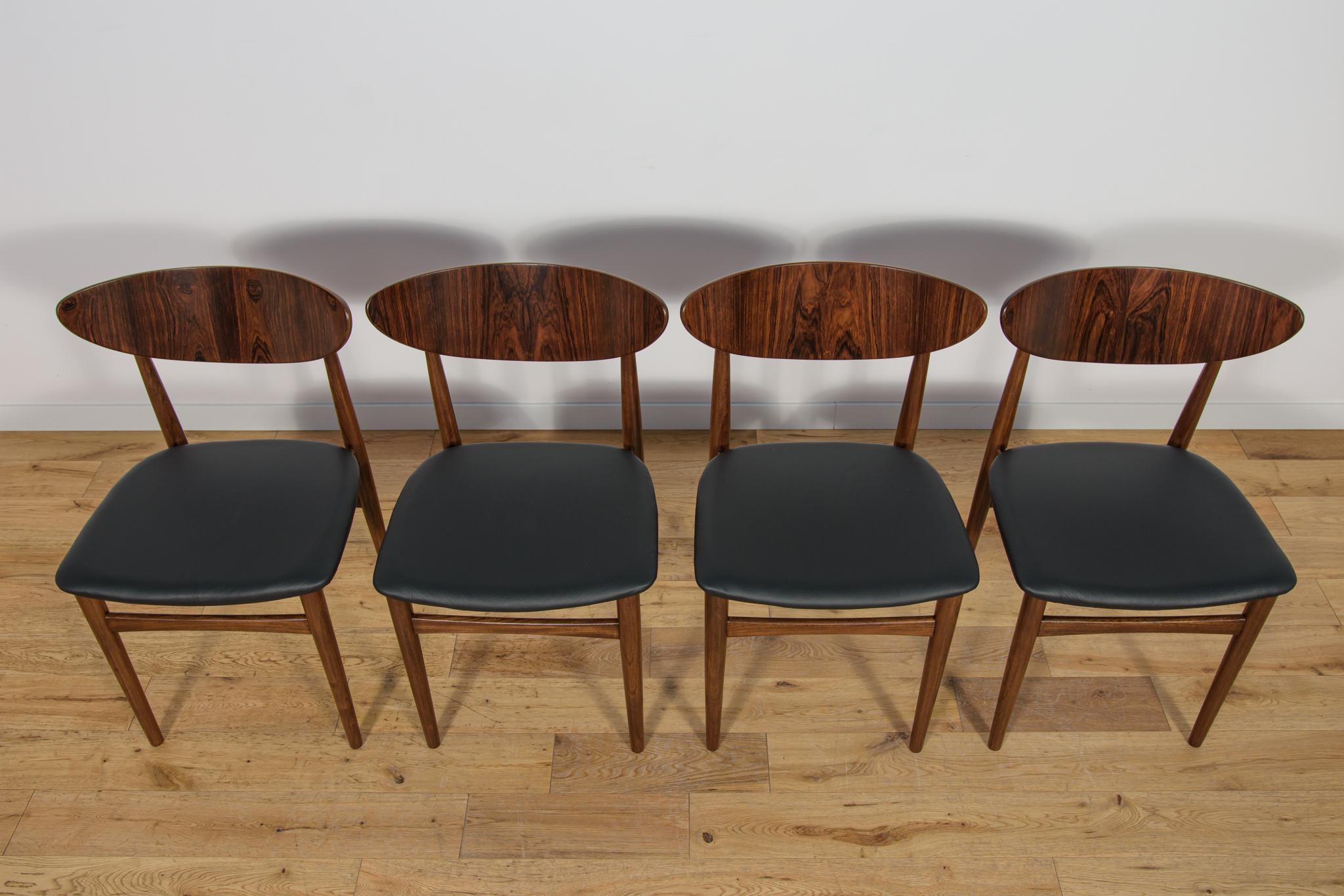 Mid-Century moderno Sedie da pranzo danesi del metà del secolo scorso, anni '60, set di 4 in vendita