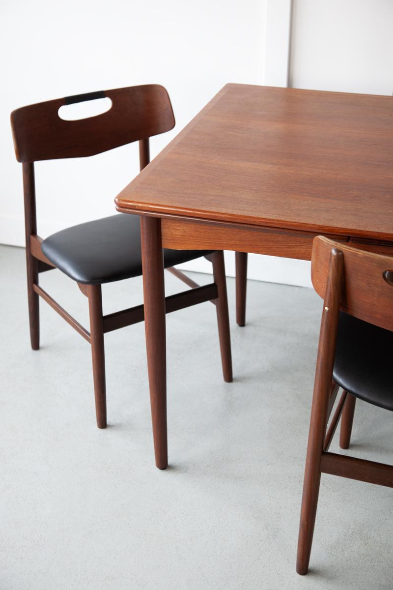 Set of Four Mid Century Danish Dining Chairs For Sale 4