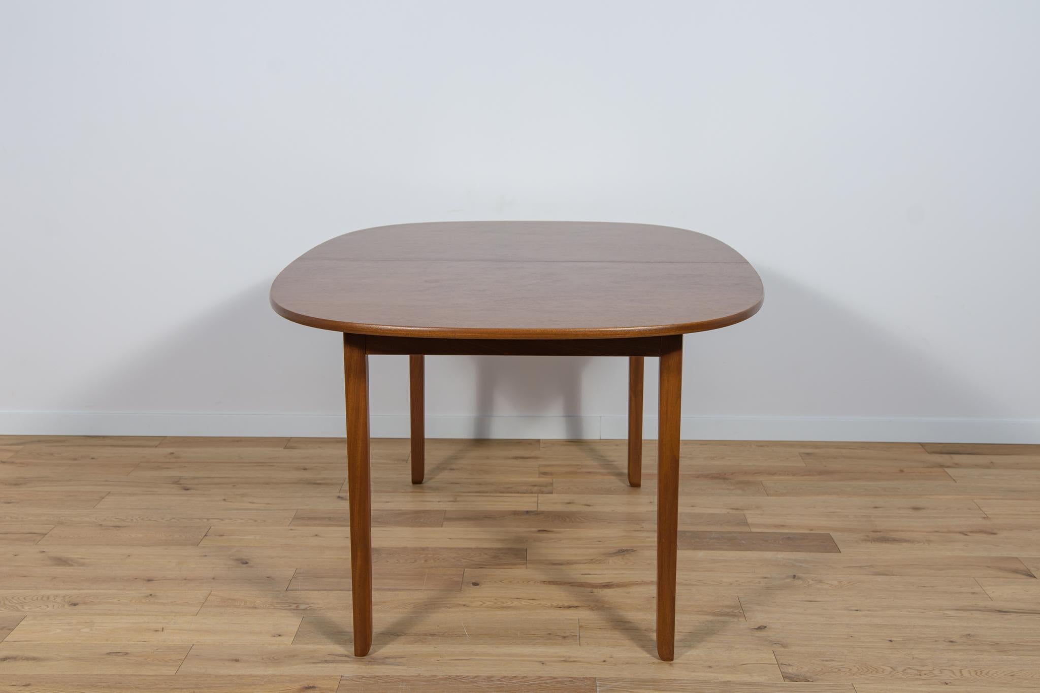 Mid-20th Century Mid-Century Danish Dining Table by Ole Wanscher for Poul Jeppesens For Sale
