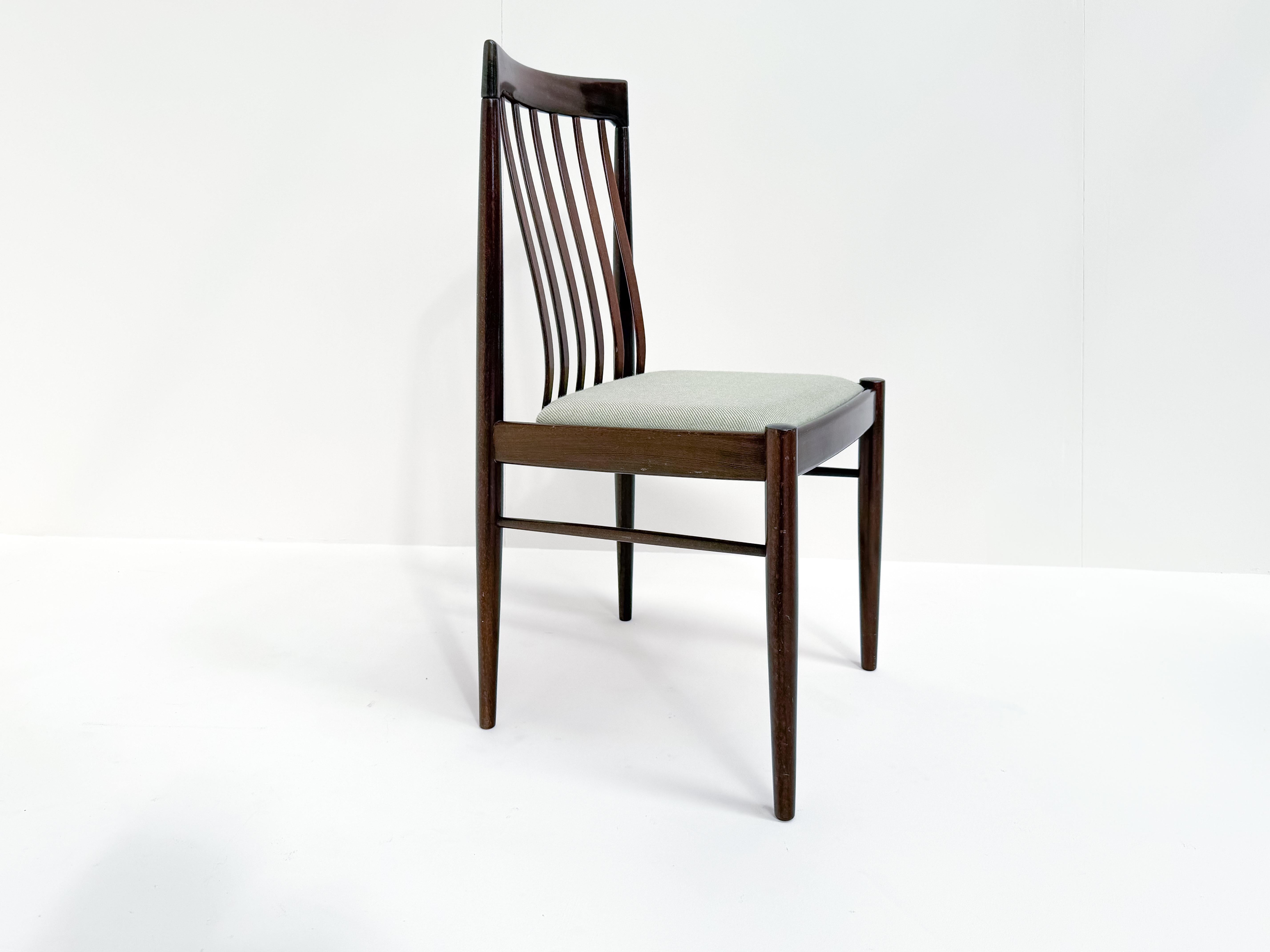 Mid-Century Danish Dining Table & Chairs - BRAMIN by H.W. Klein For Sale 4