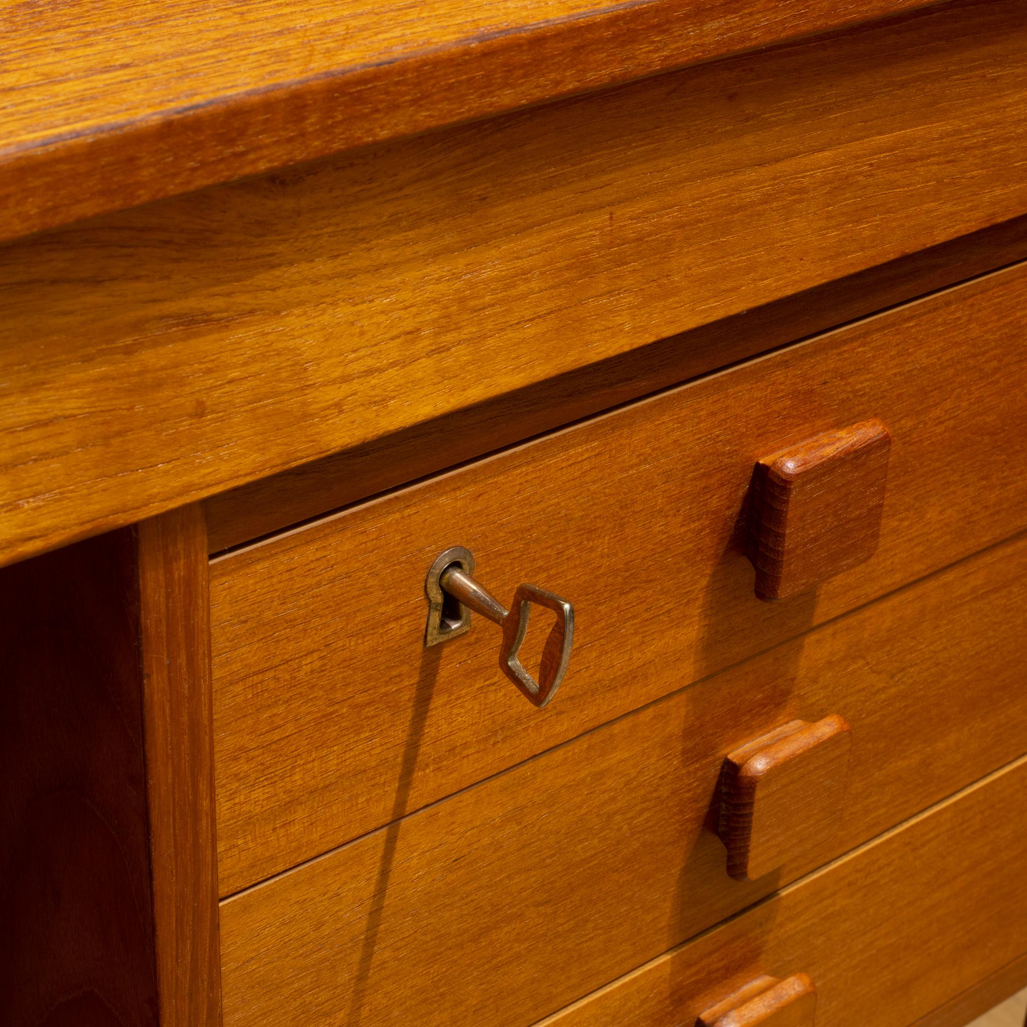 Mid-Century Modern Mid-Century Danish Domino Mobler Teak Desk c.1960