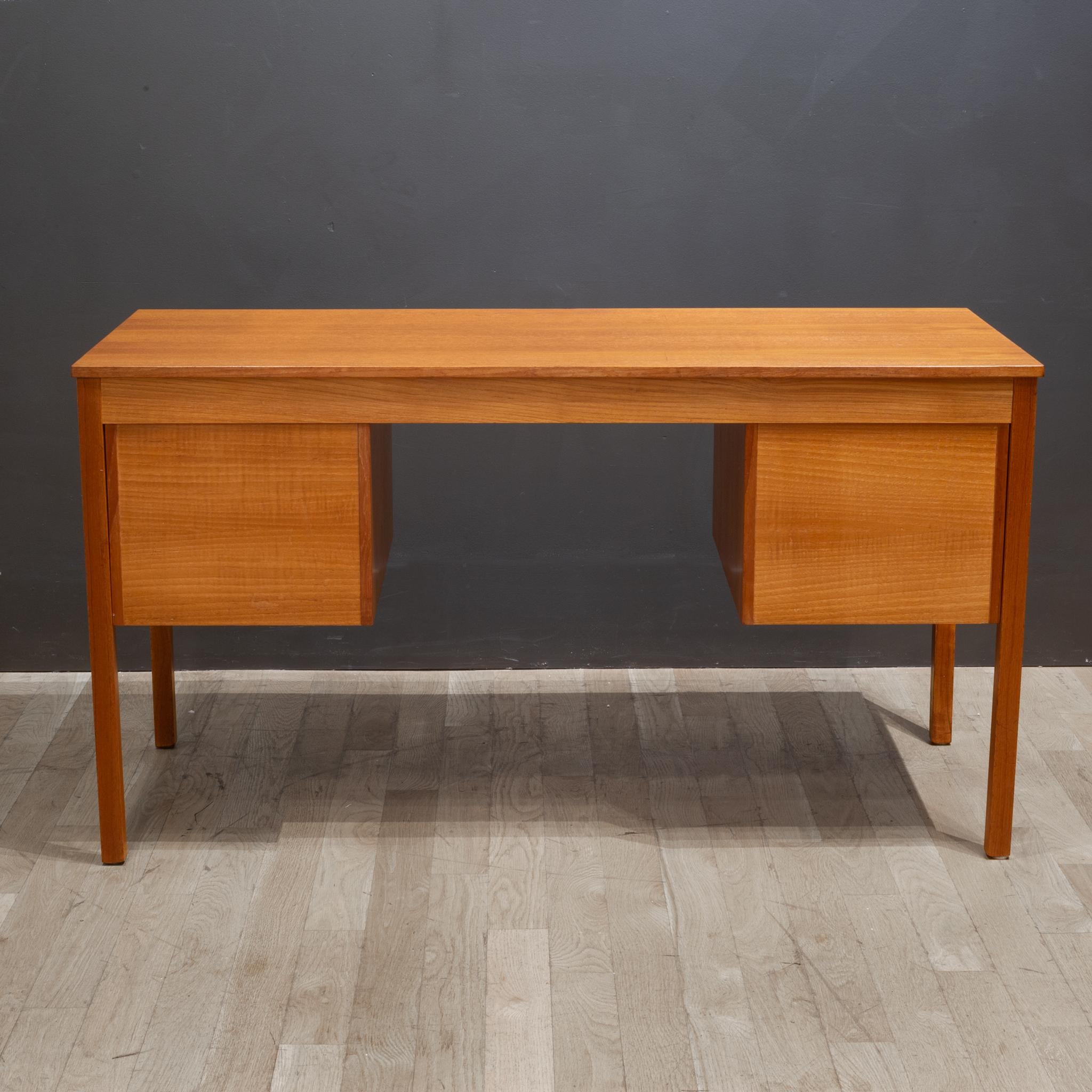 Mid-Century Danish Domino Mobler Teak Desk c.1960 1