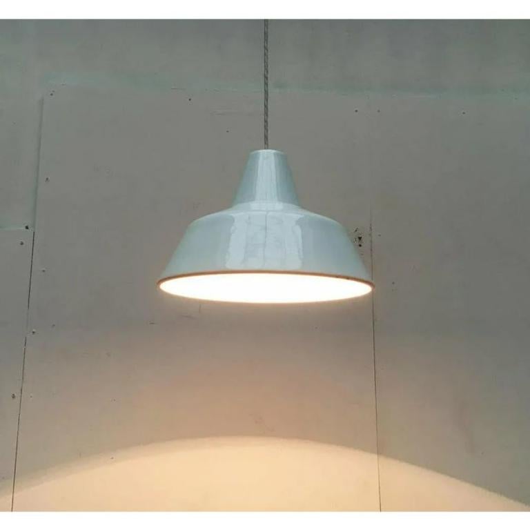 Metallo Lampada a sospensione danese Emaille Amatur di Louis Poulsen, anni '60, metà secolo in vendita