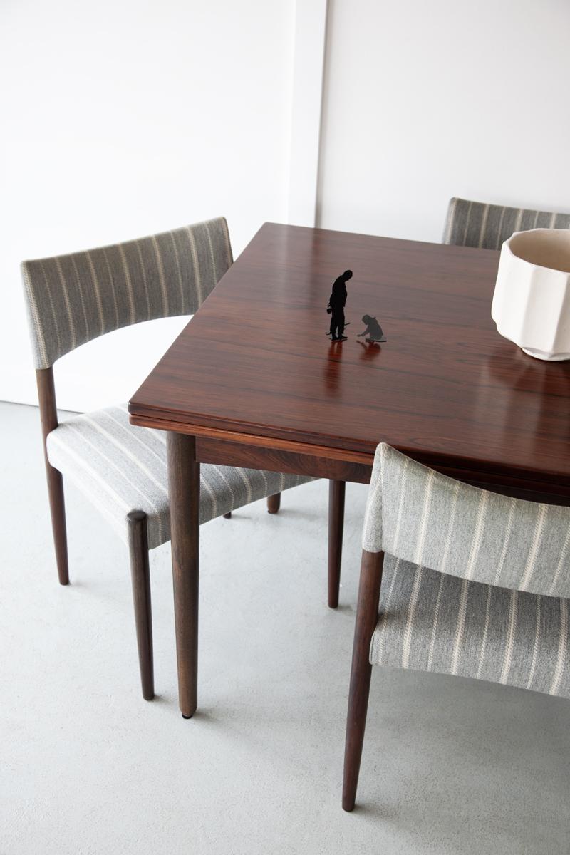 20th Century Mid Century, Danish Extendable Dining Table in Rosewood For Sale