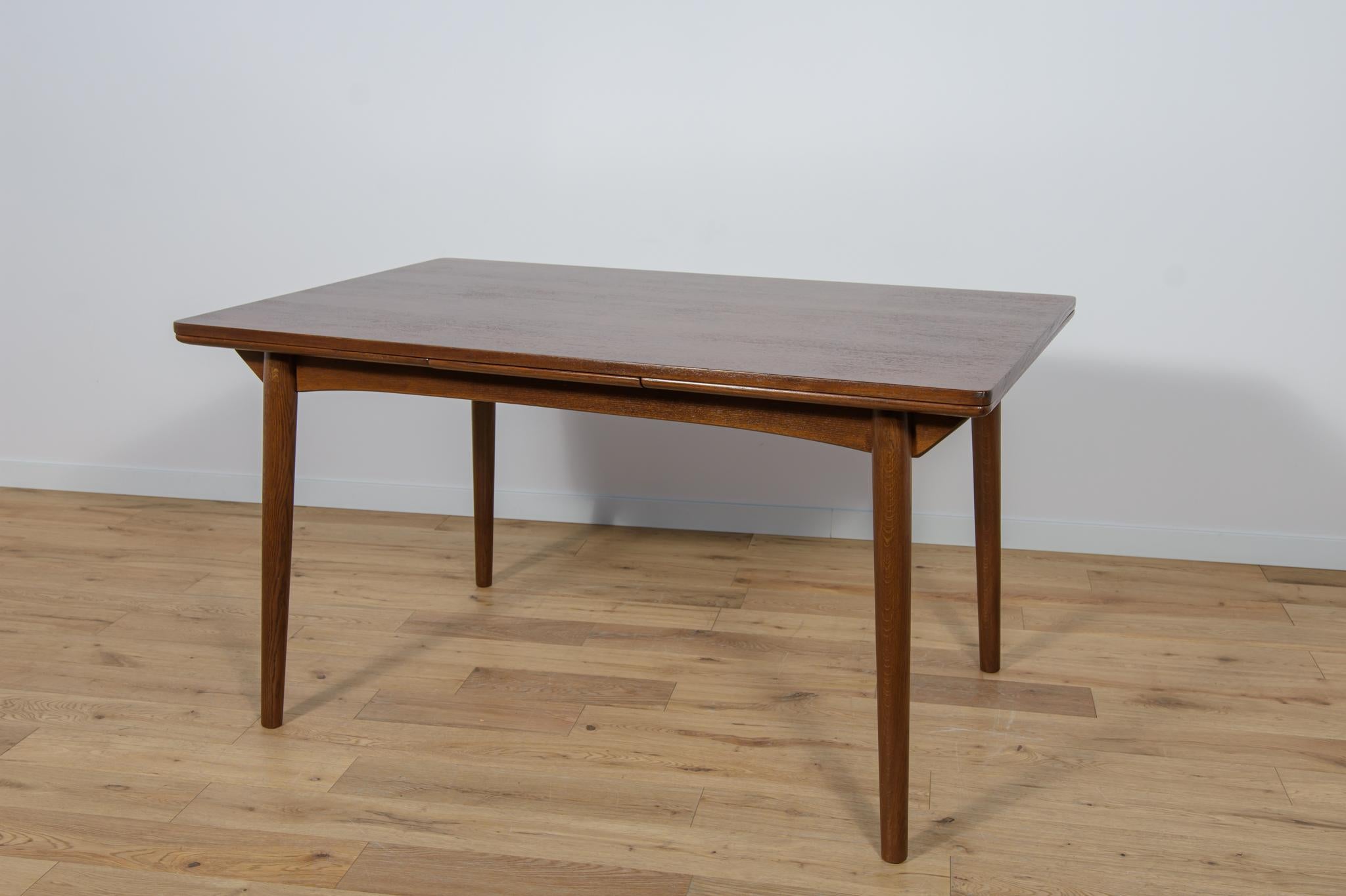 Woodwork Mid-Century Danish Extendable Teak Dining Table, 1960s For Sale