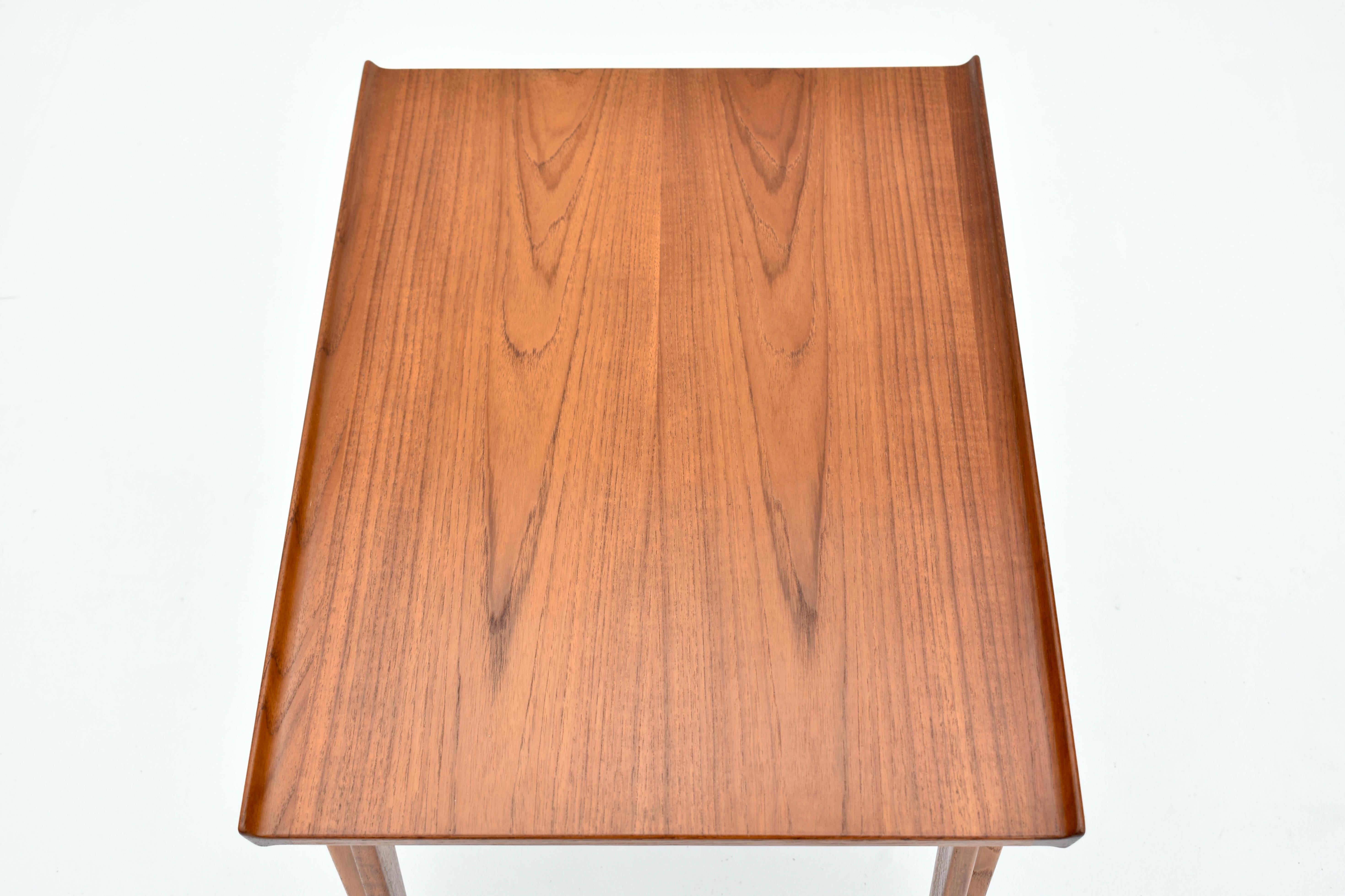 Mid-20th Century Mid Century Danish Finn Juhl Model 535 Teak side Table For France & Son