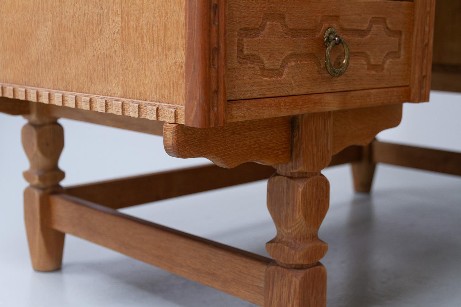 Mid-Century Danish Freestanding Desk in Oak, 1960s. 3