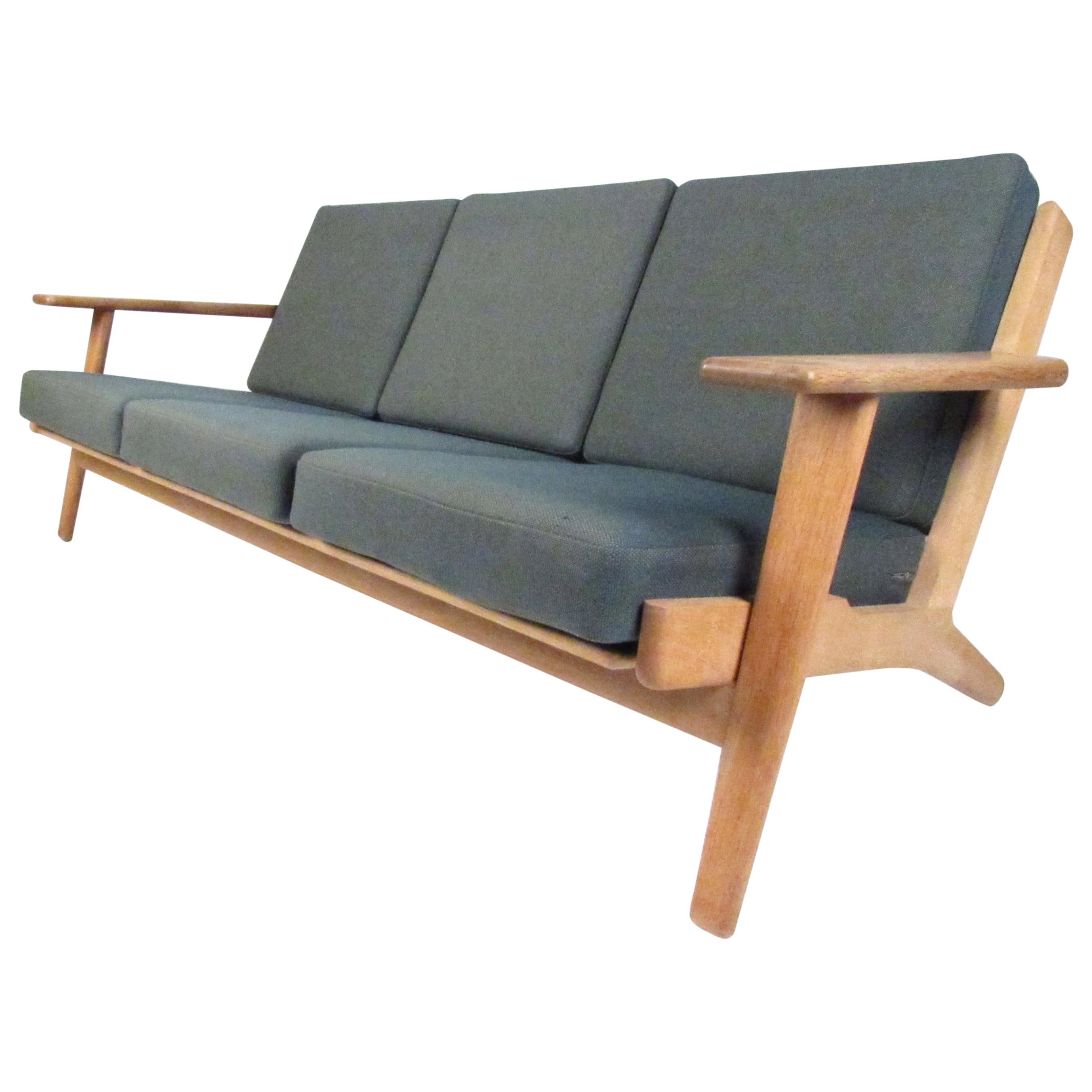 Dänisches GE 290 Sofa aus der Mitte des Jahrhunderts von Hans Wegner für GETAMA