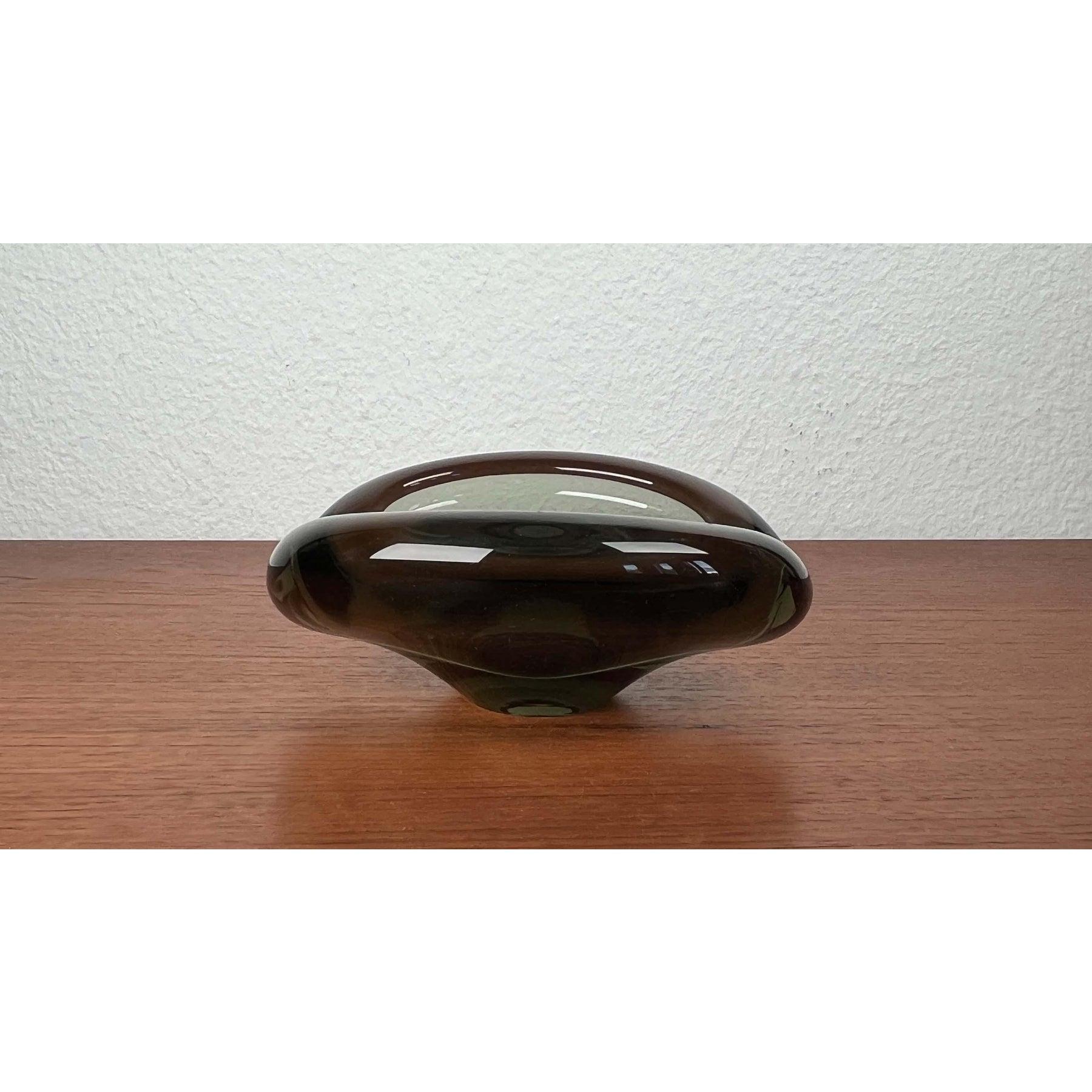 Cenicero danés de mediados de siglo de Per Lütken para Holmegaard, 1962 en venta 8