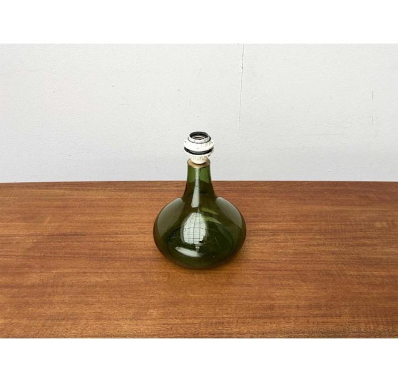 Lámpara de mesa de cristal danesa de mediados de siglo de Holmegaard, años 60 en venta 8