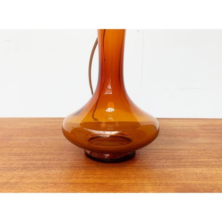 Mid-Century moderno Lampada da tavolo in vetro danese di metà secolo di Holmegaard, anni '60 in vendita