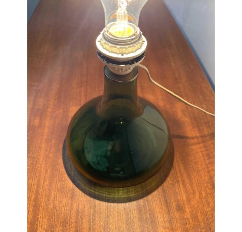 Lámpara de mesa de cristal danesa de mediados de siglo de Holmegaard, años 60 Danés en venta