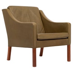 Mid Century Danish Green Leather Lounge Chair by Borge Mogensen