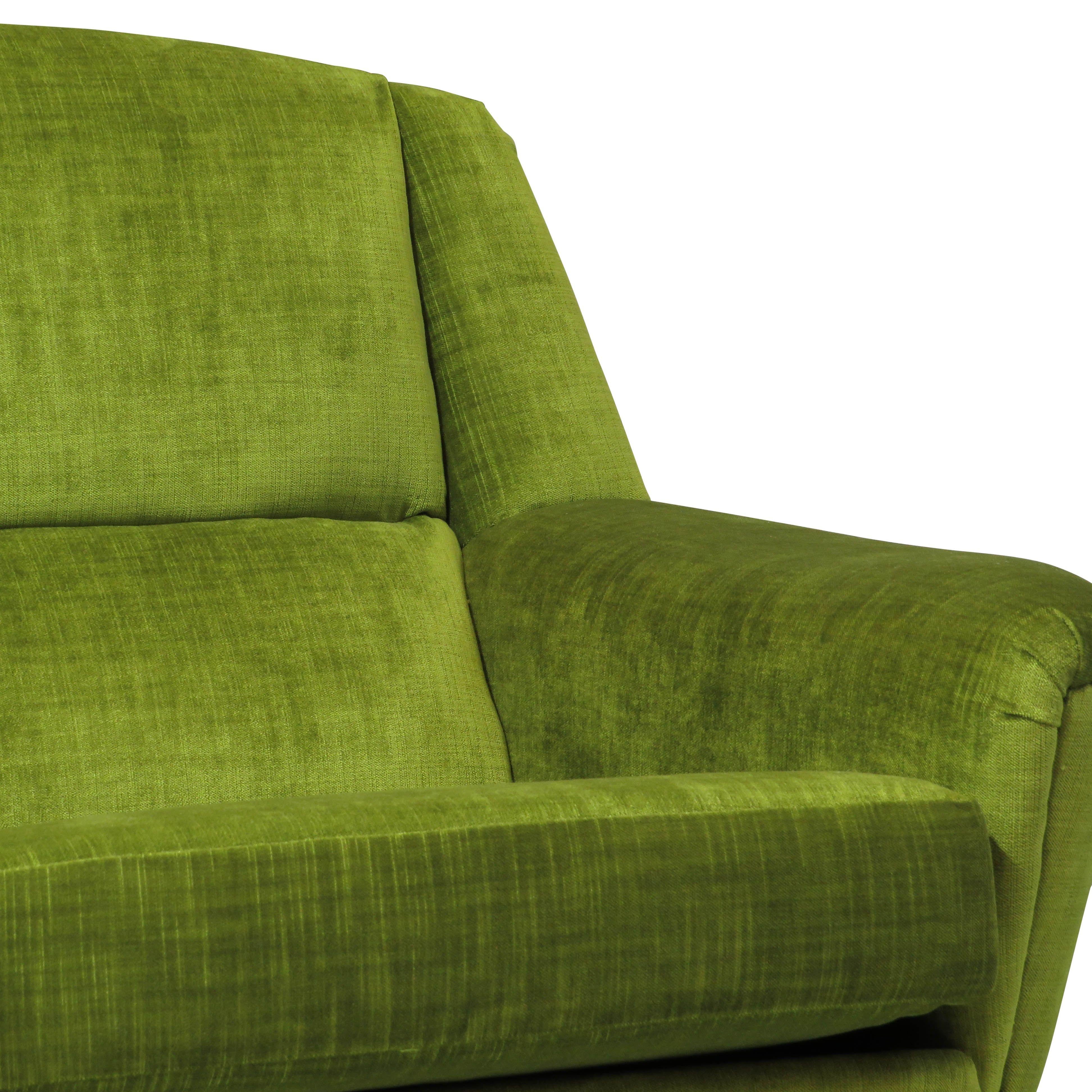 Mid Century Danish Green Velvet Lounge Chair For Sale 4