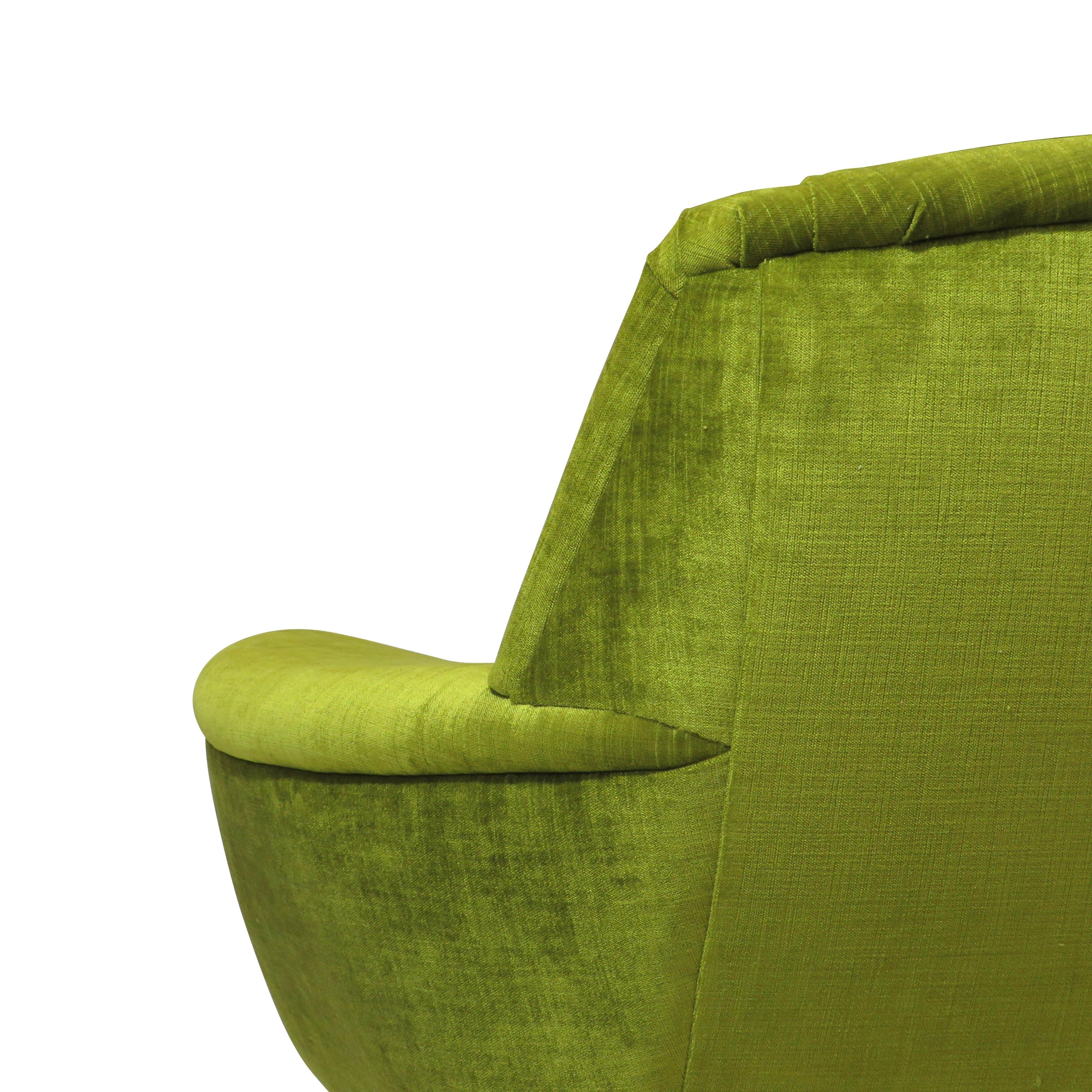 Mid Century Danish Green Velvet Lounge Chair For Sale 3