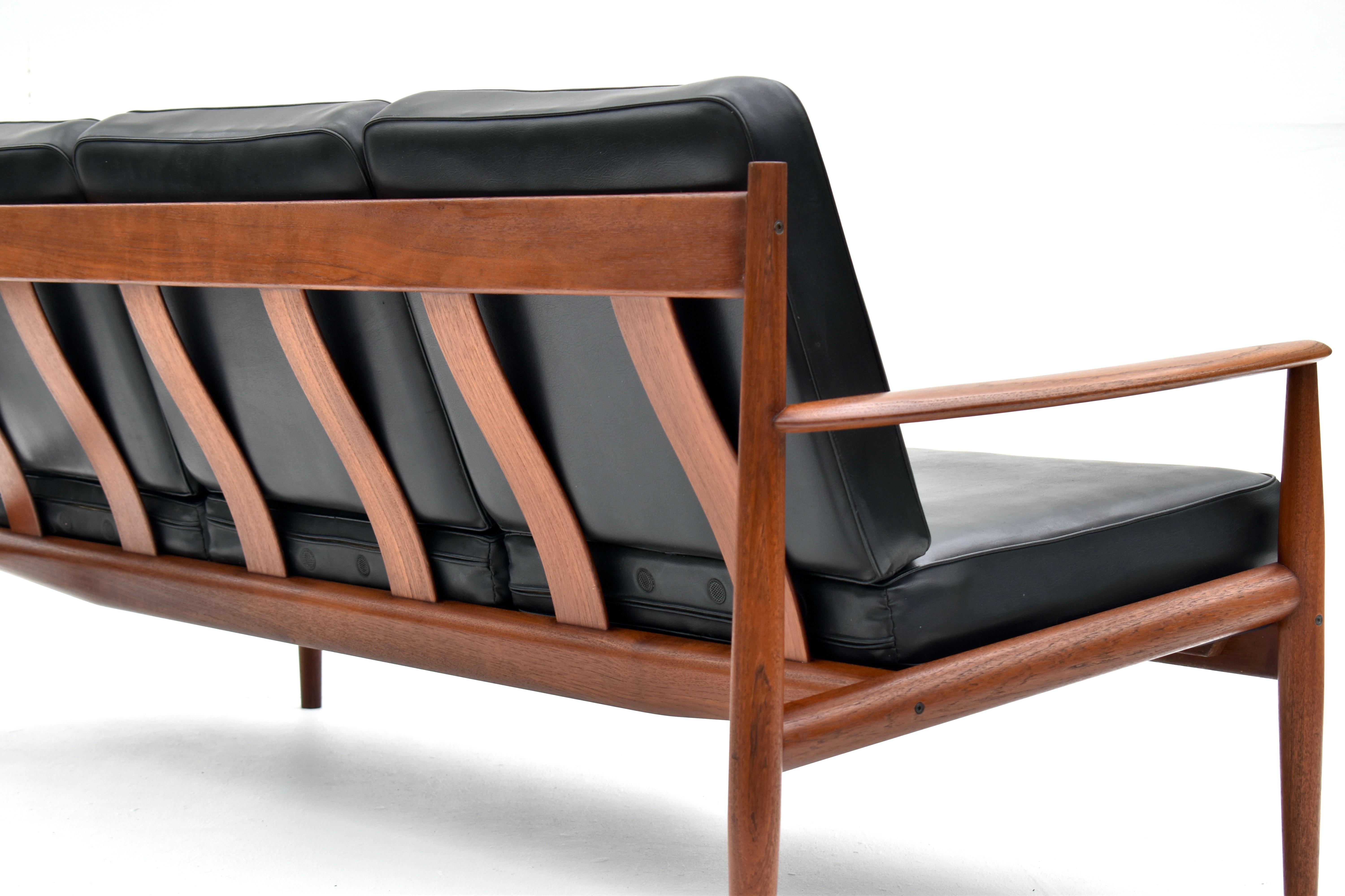 Mid Century Danish Grete Jalk Model 128/3 Teak Sofa For France & Son 6