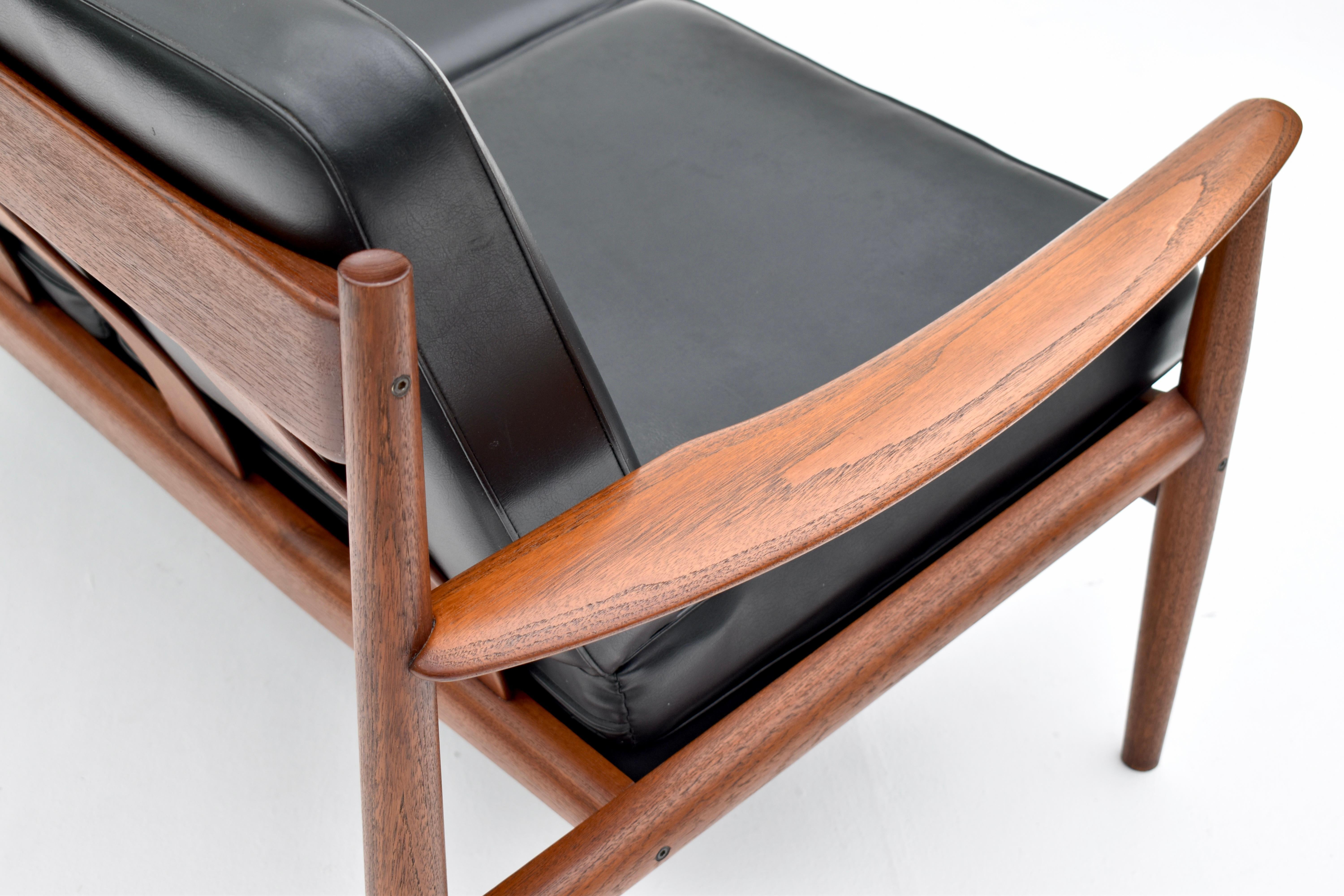 Mid Century Danish Grete Jalk Model 128/3 Teak Sofa For France & Son 8